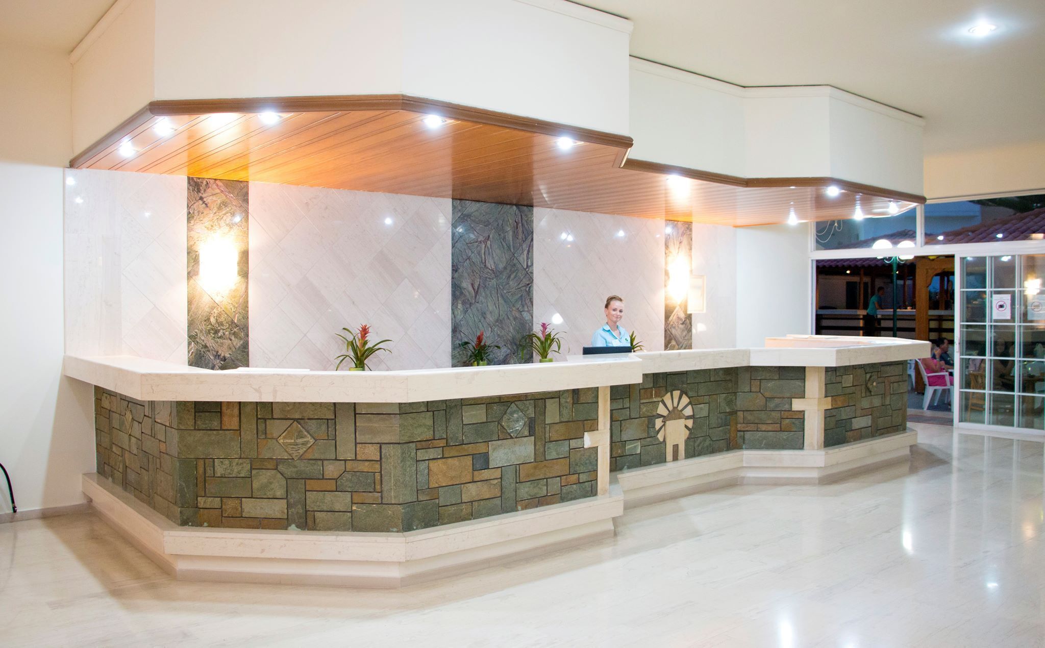 Marathon Hotel