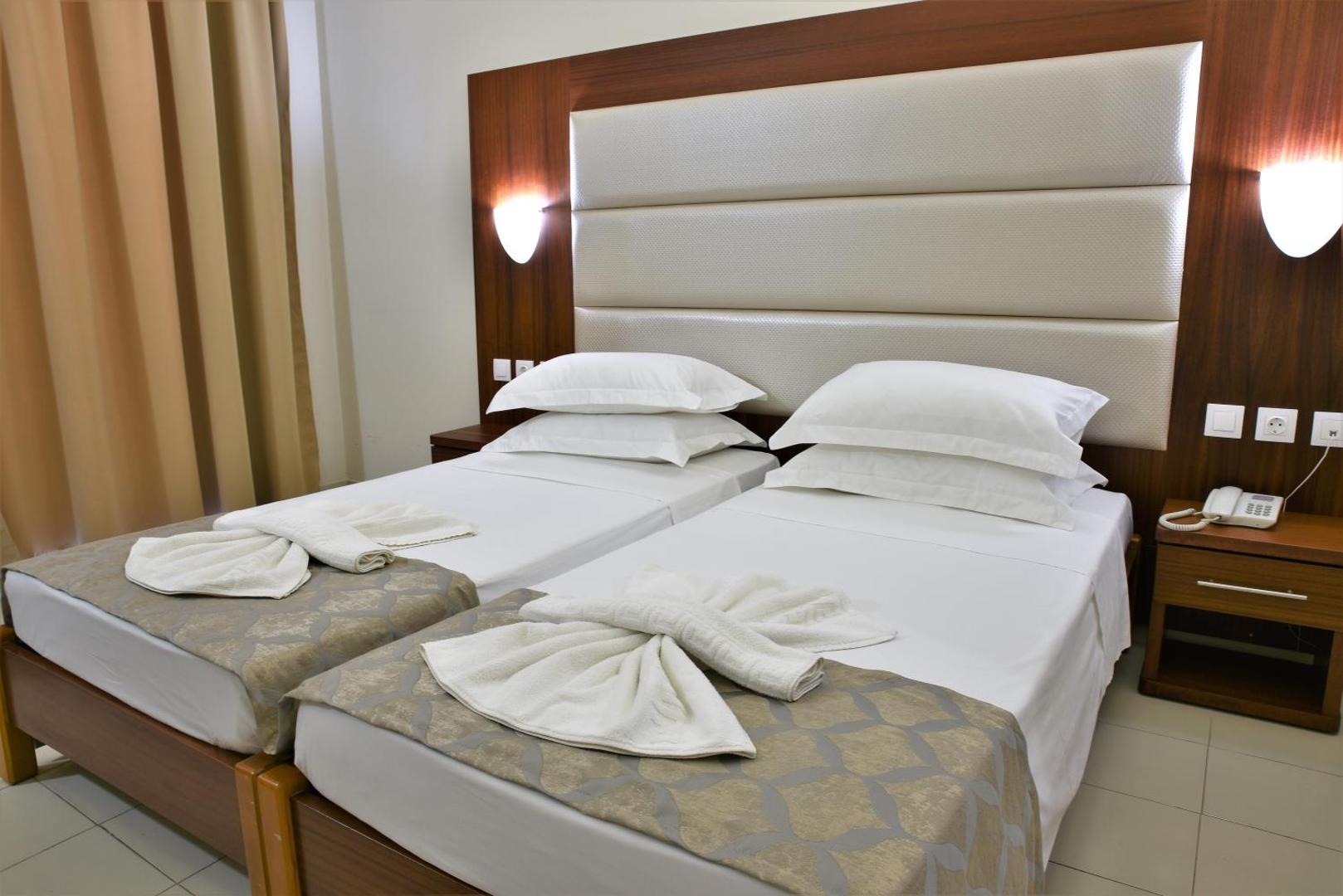 Marathon Hotel