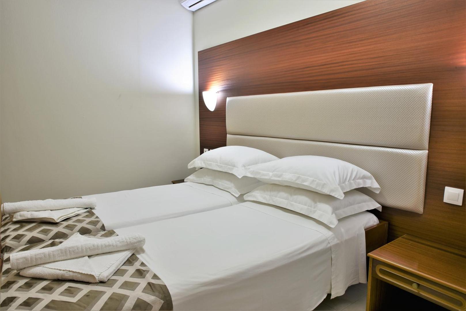 Marathon Hotel
