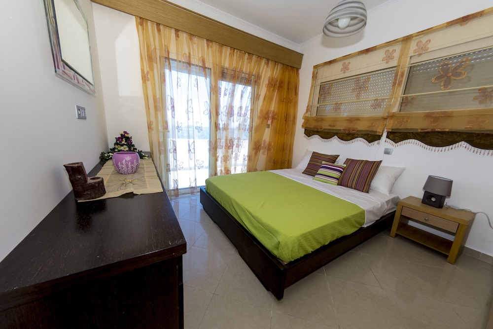 Villa Elia