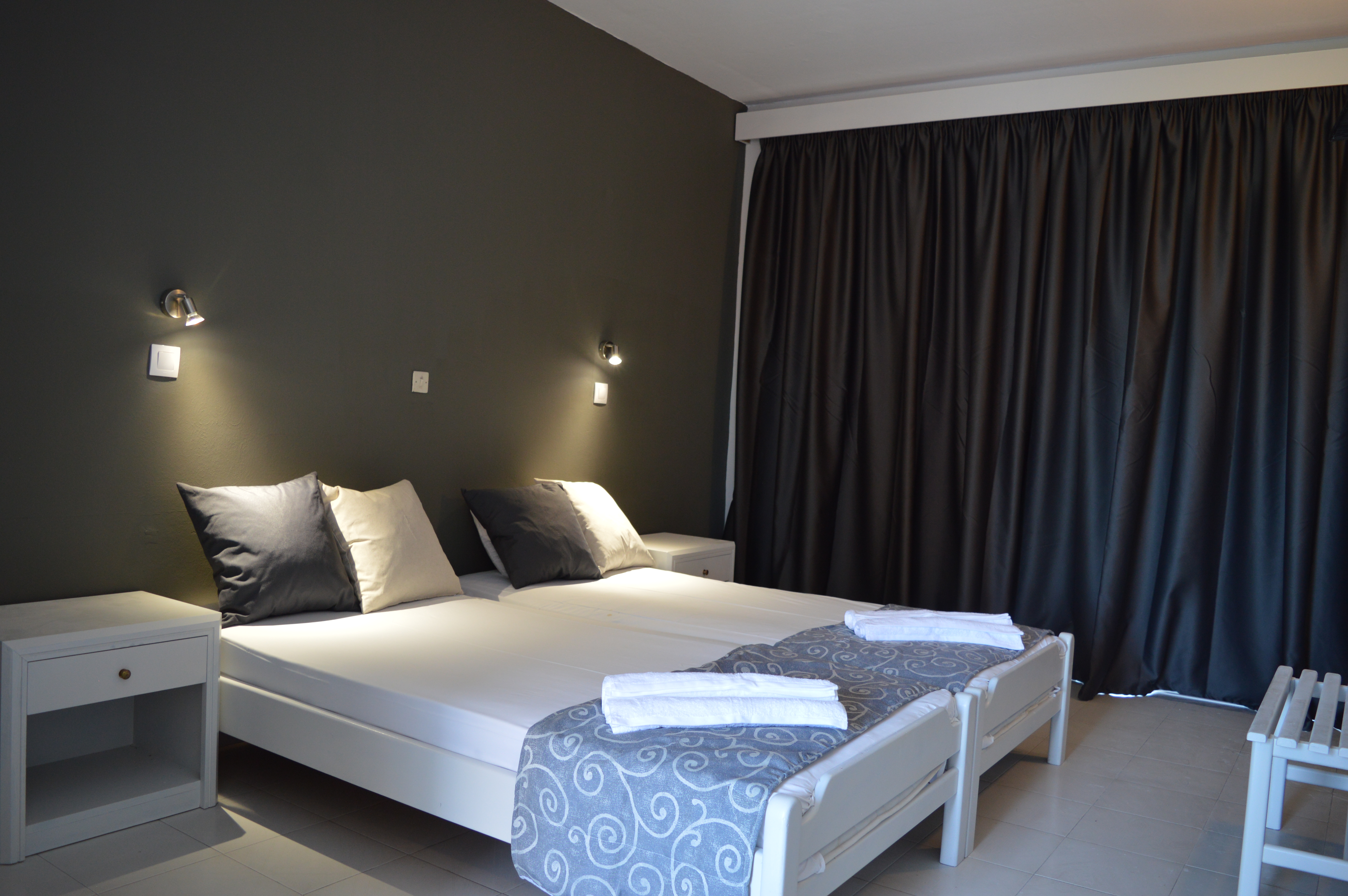 Alkyonides Hotel