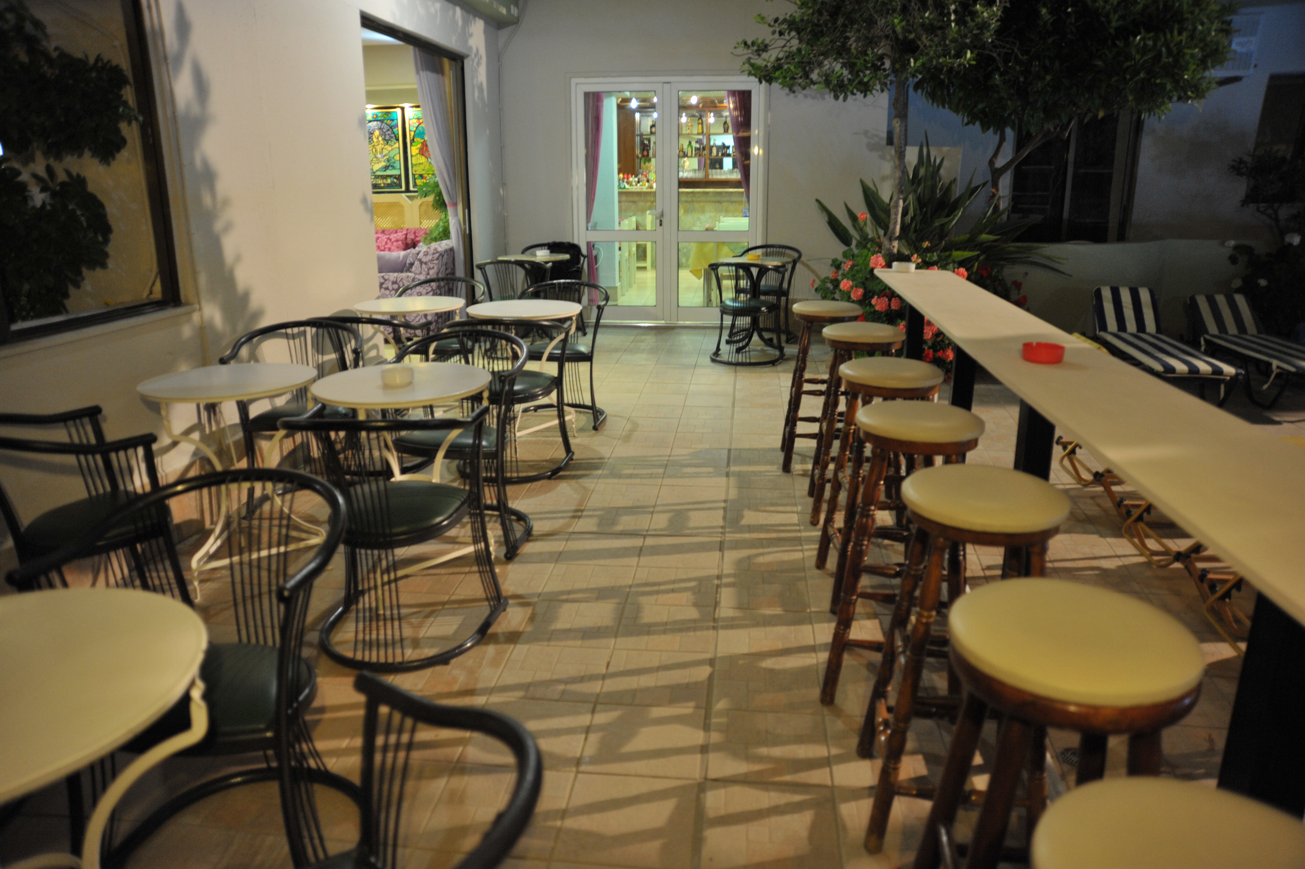 Anseli Hotel Apartments Studios