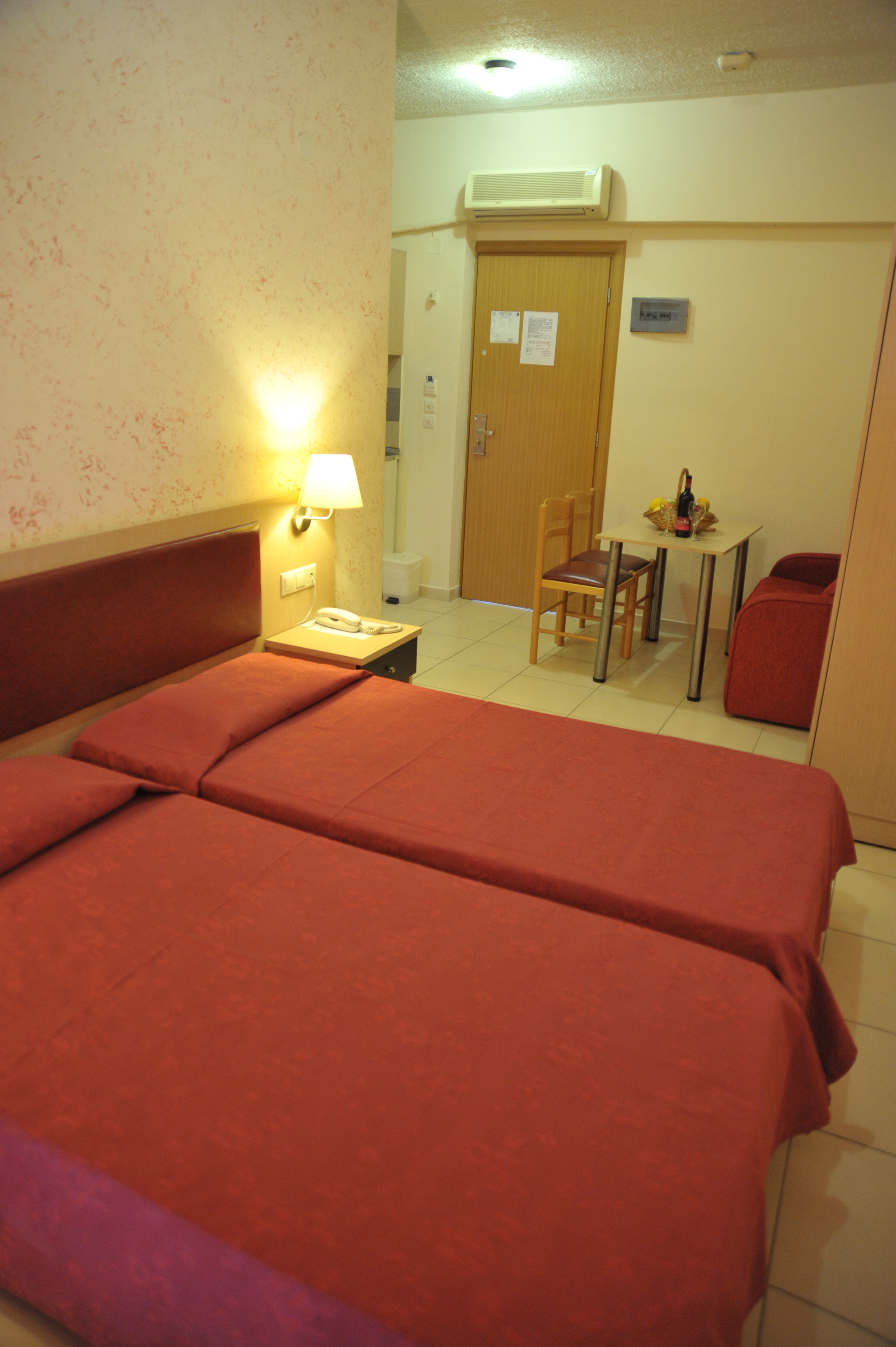 Anseli Hotel Apartments Studios