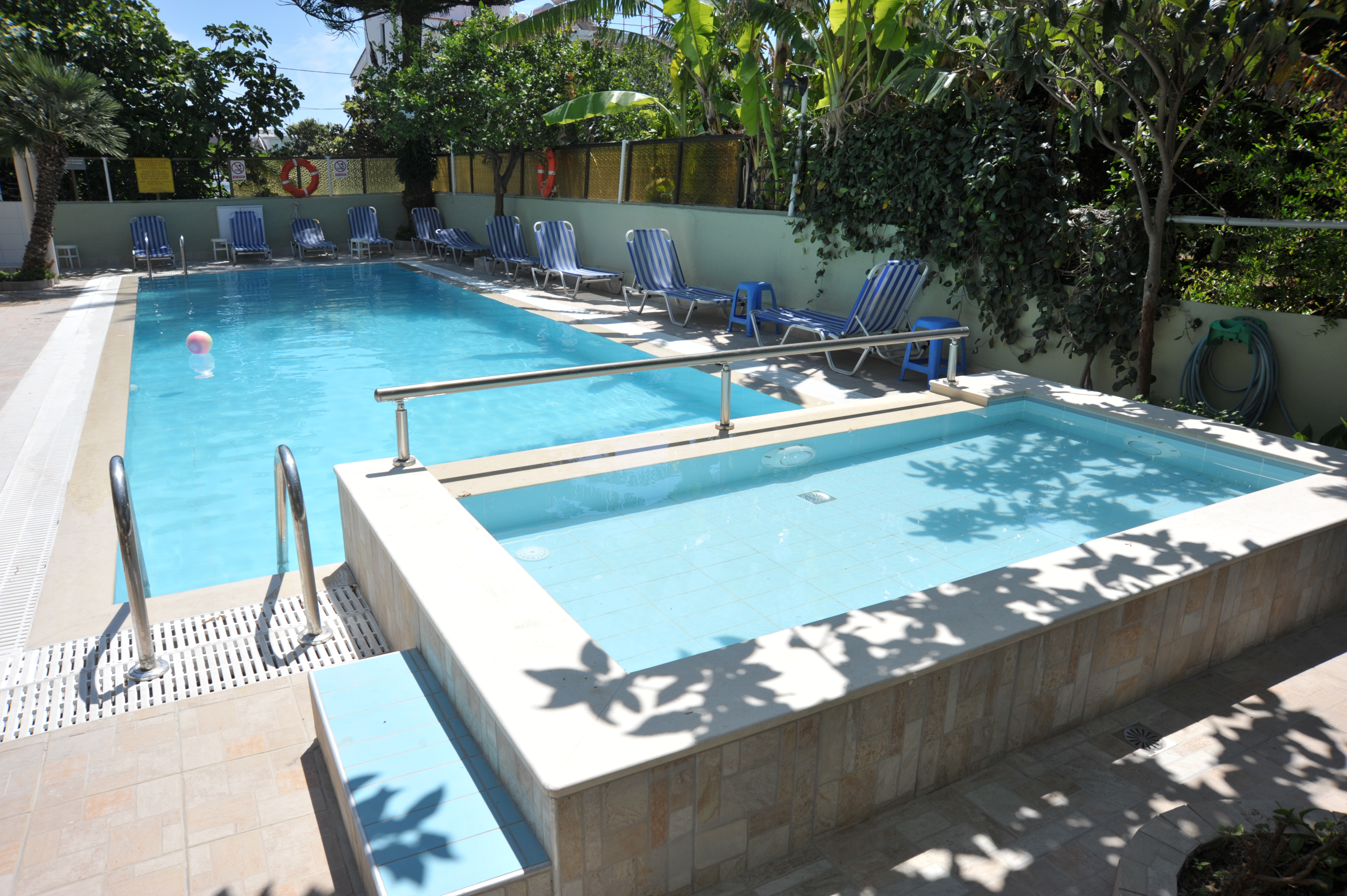 Anseli Hotel Apartments Studios