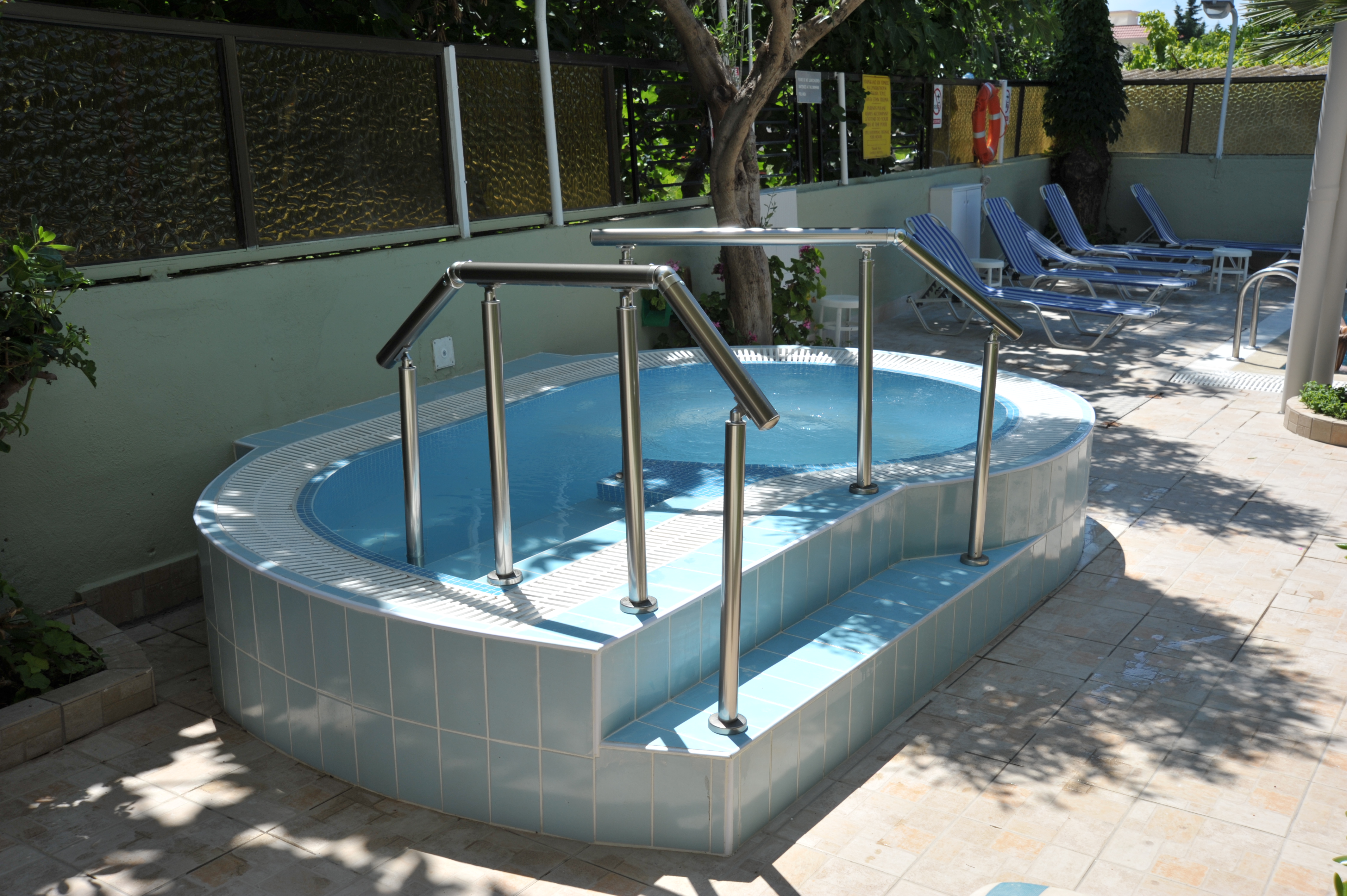 Anseli Hotel Apartments Studios