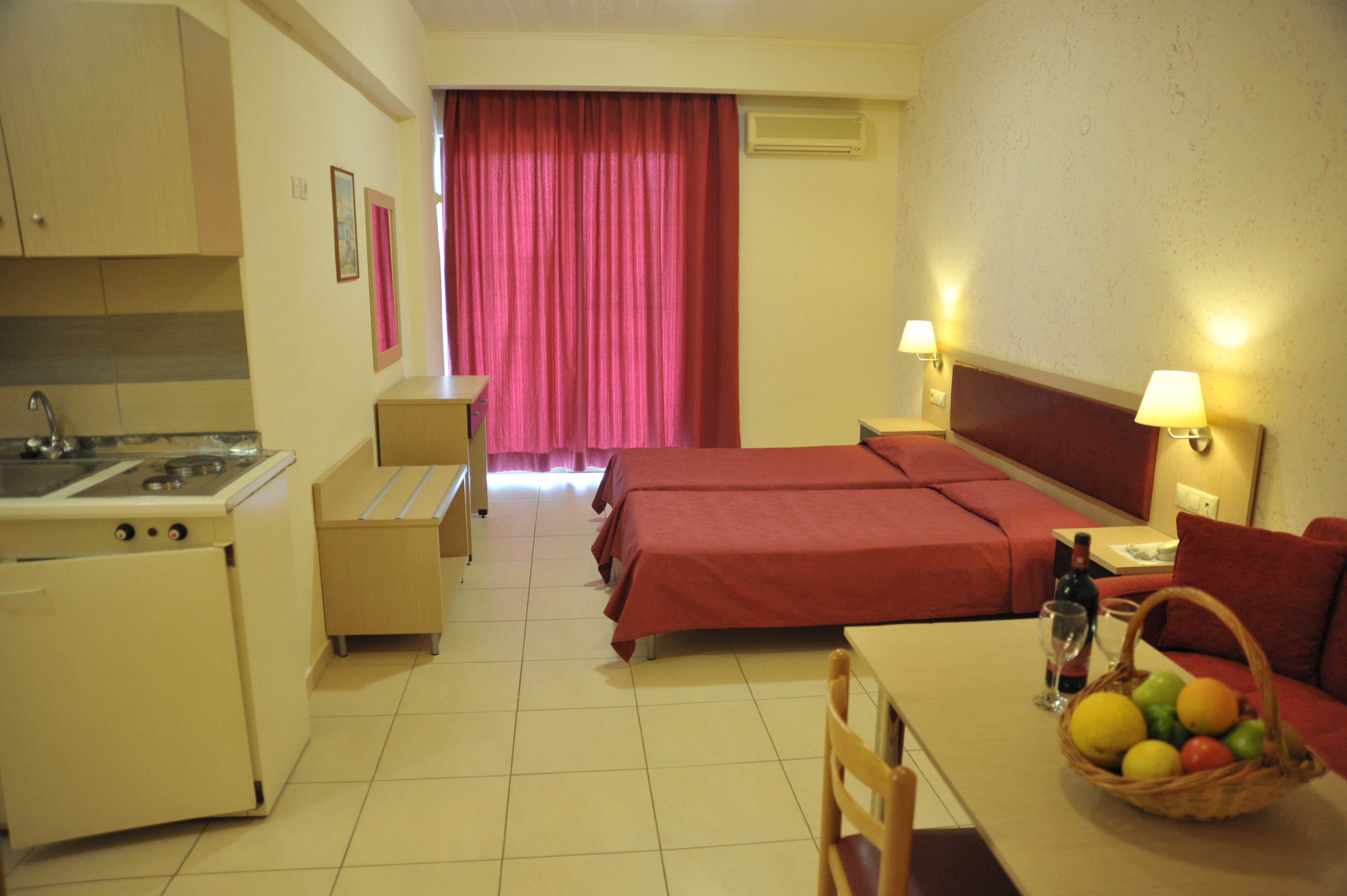 Anseli Hotel Apartments Studios