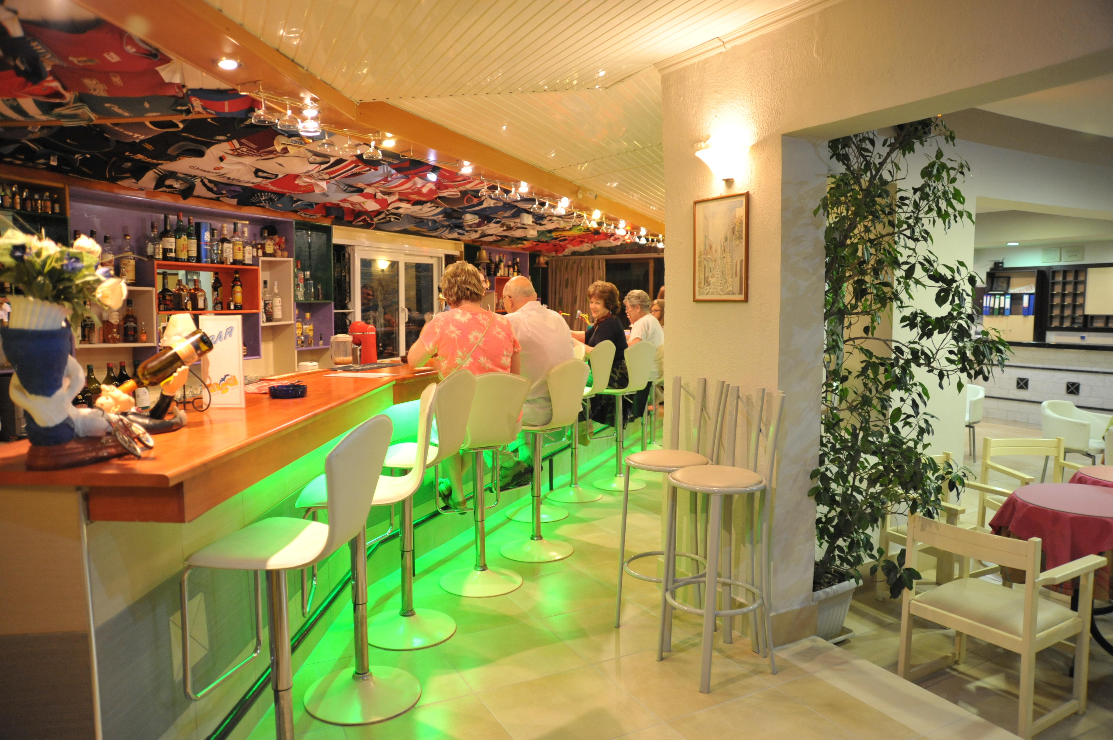 Anseli Hotel Apartments Studios