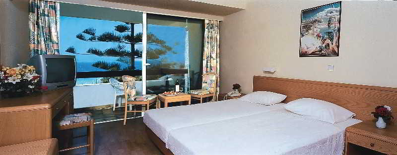 Sirene Beach Hotel