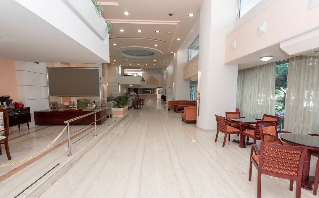 Sirene Beach Hotel