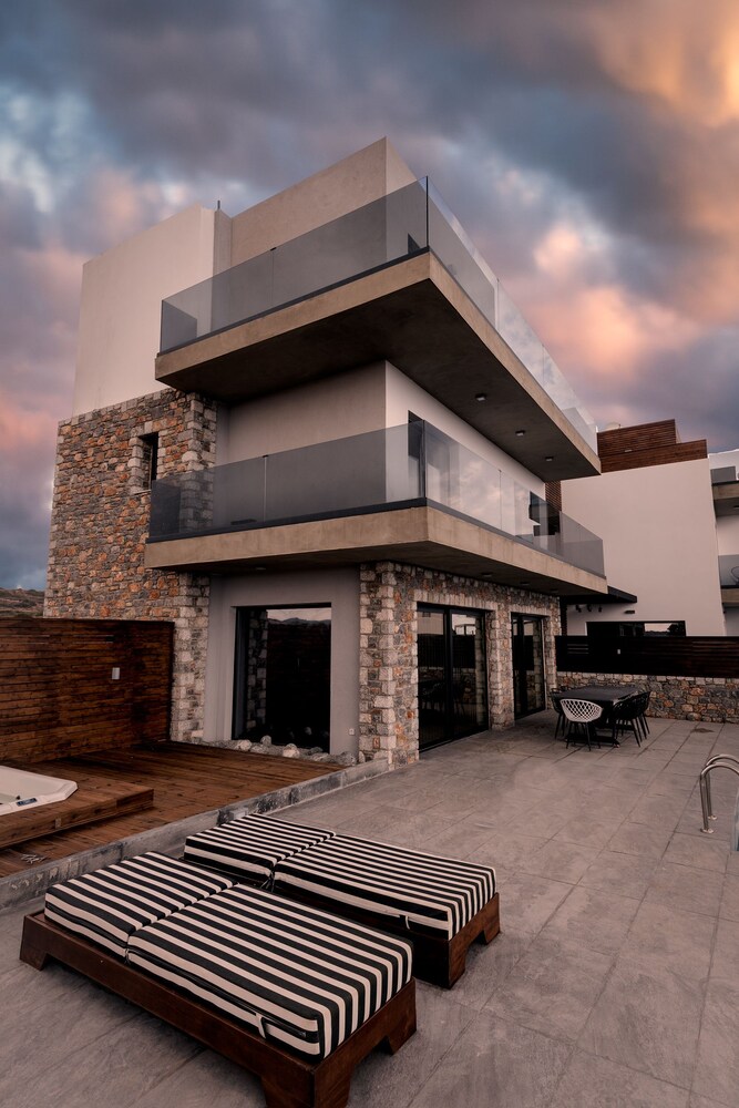 Amara Luxury Villas