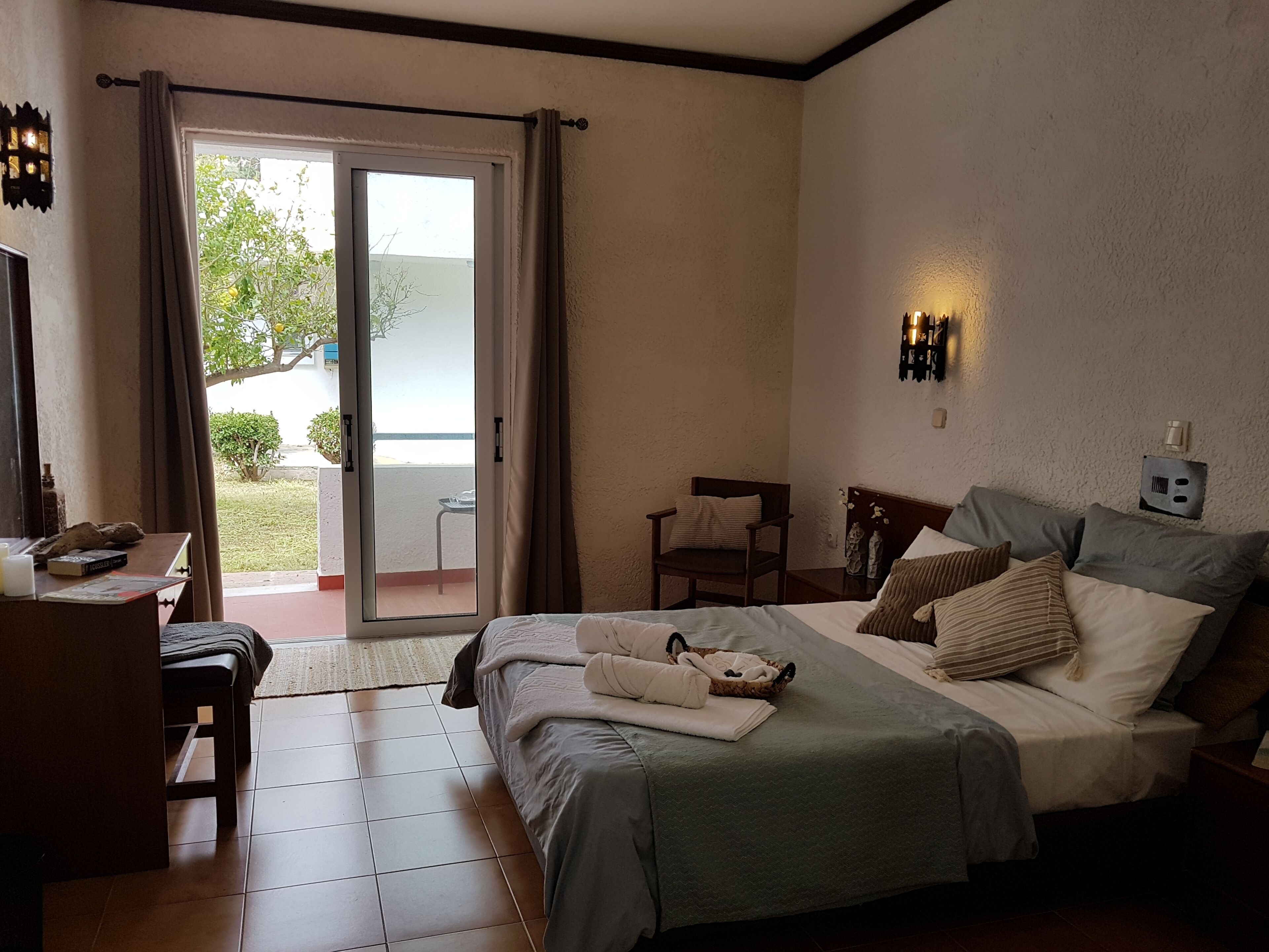 Casa Mikele by Sarikas Sea Side Suites