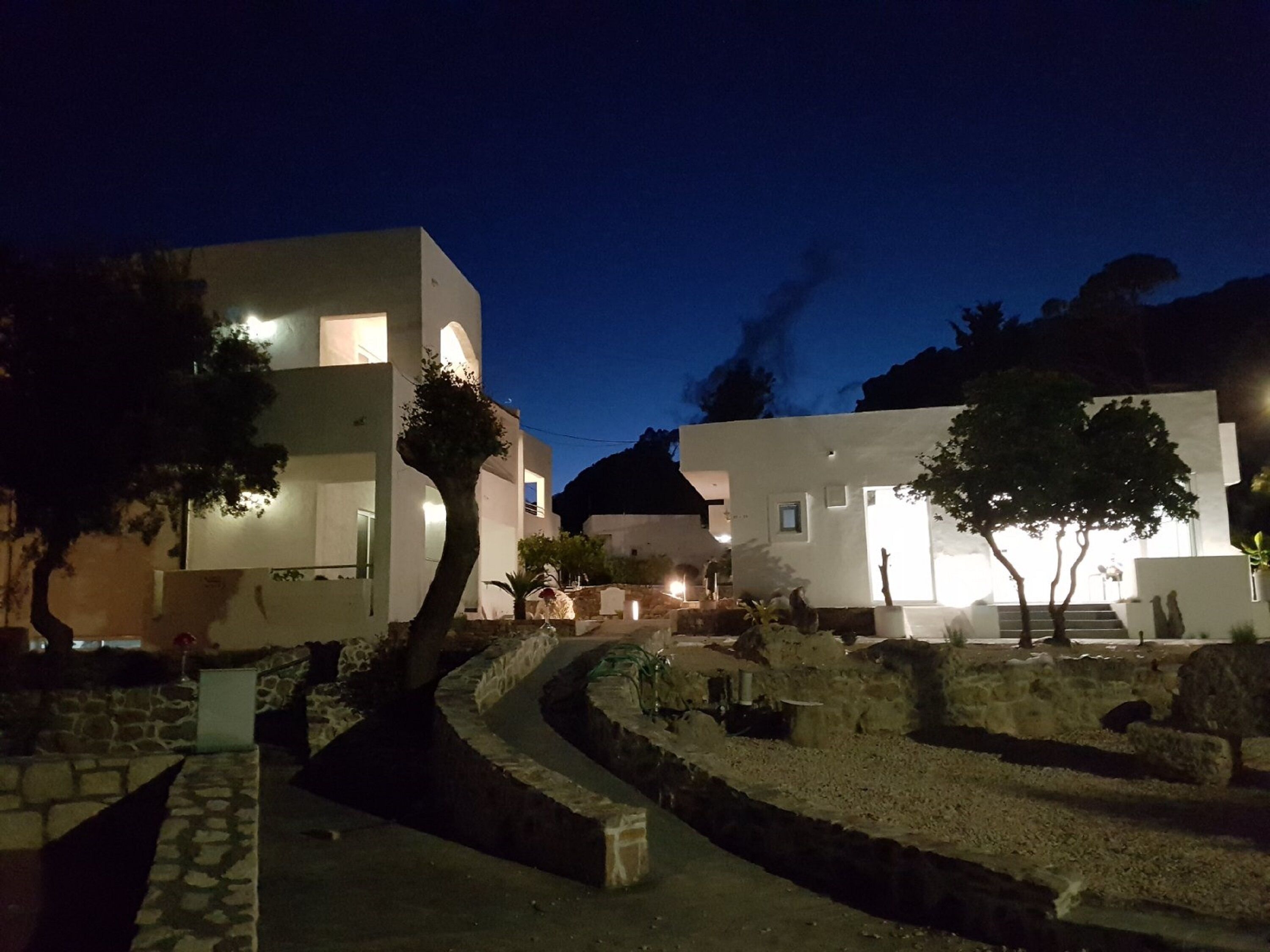 Casa Mikele by Sarikas Sea Side Suites