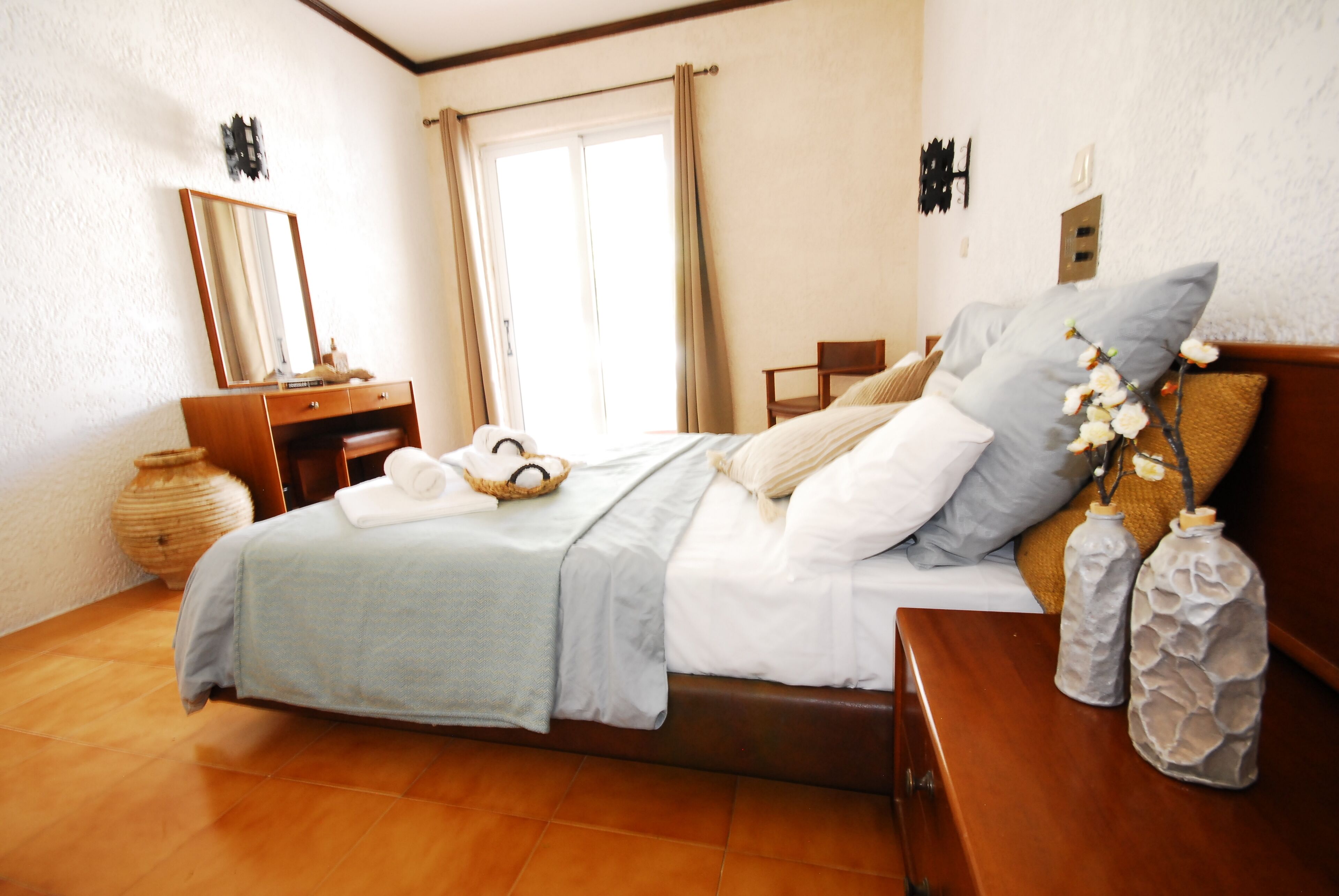 Casa Mikele by Sarikas Sea Side Suites