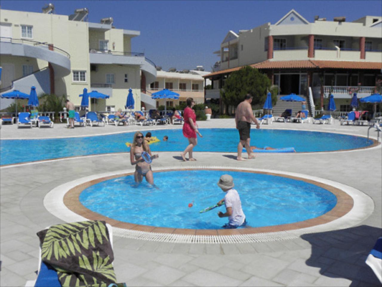 Elvita Hotel