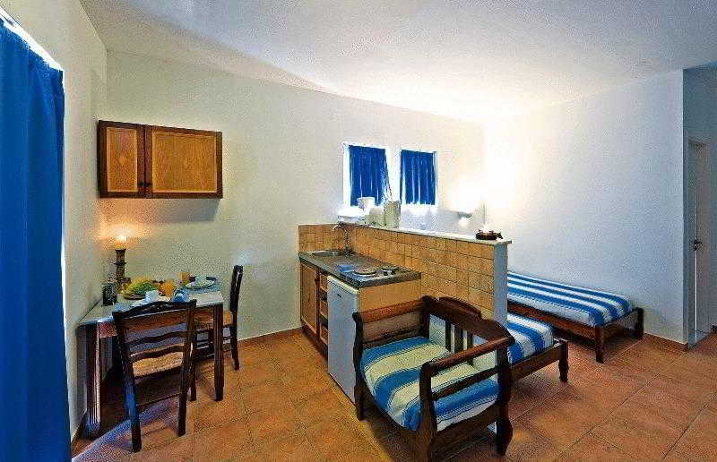Katikies Studios & Appartements