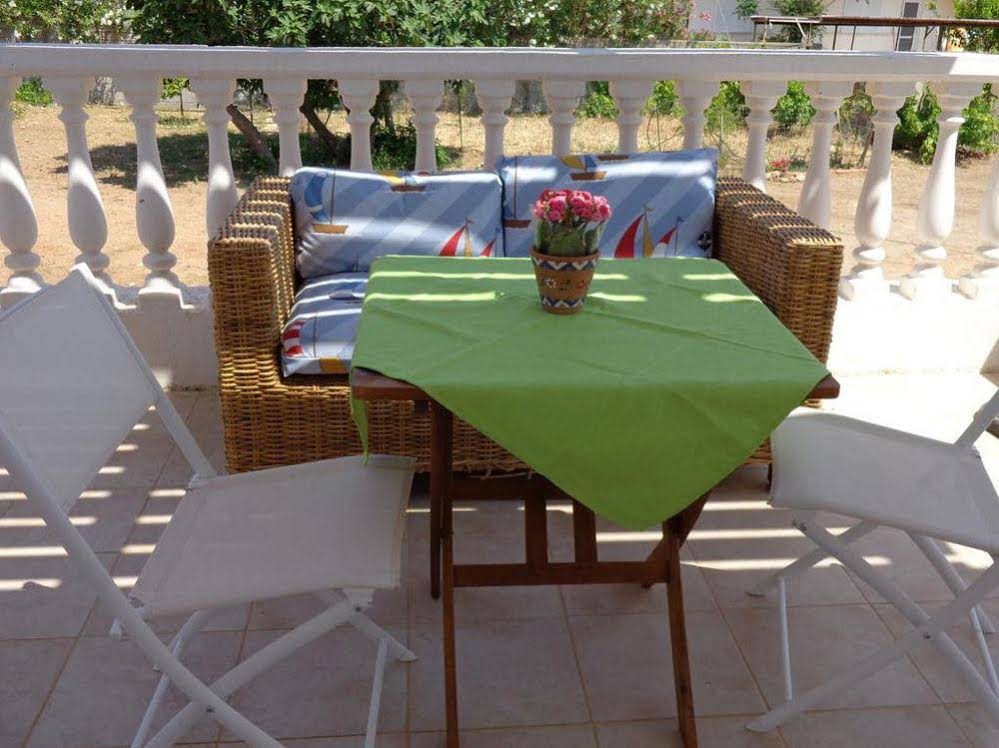 Nicholas Beach Studios