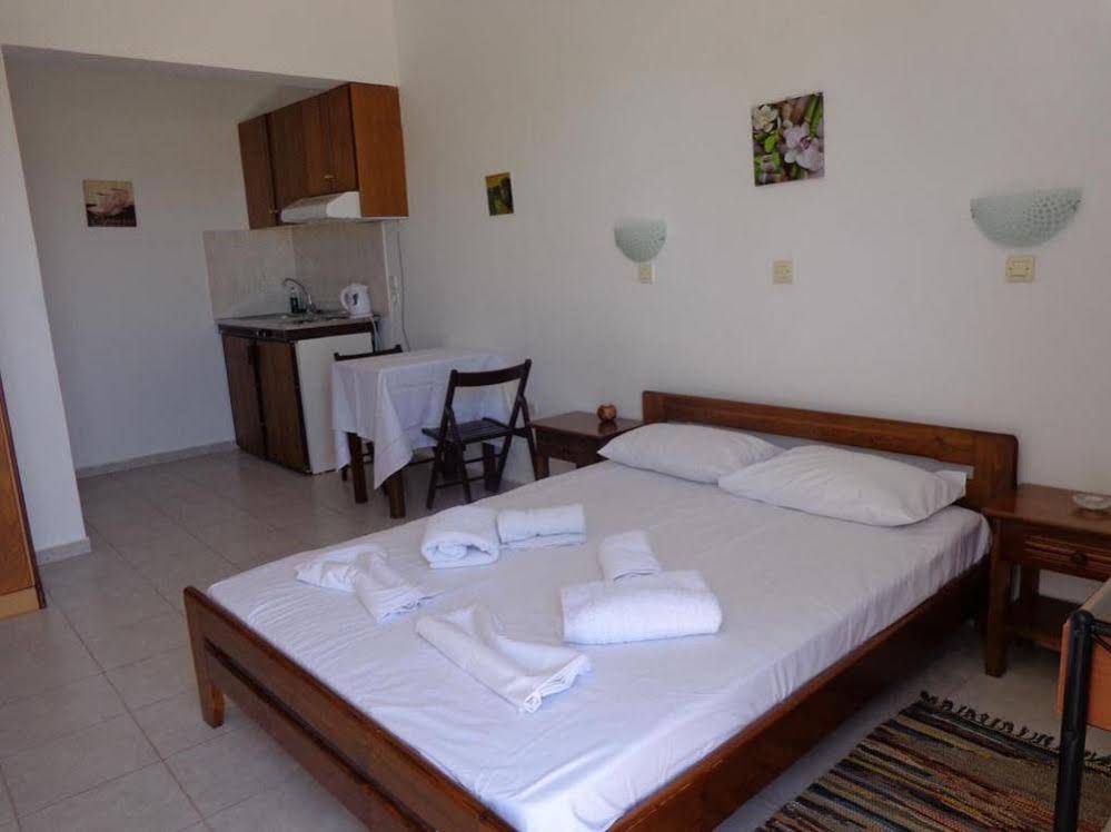 Nicholas Beach Studios