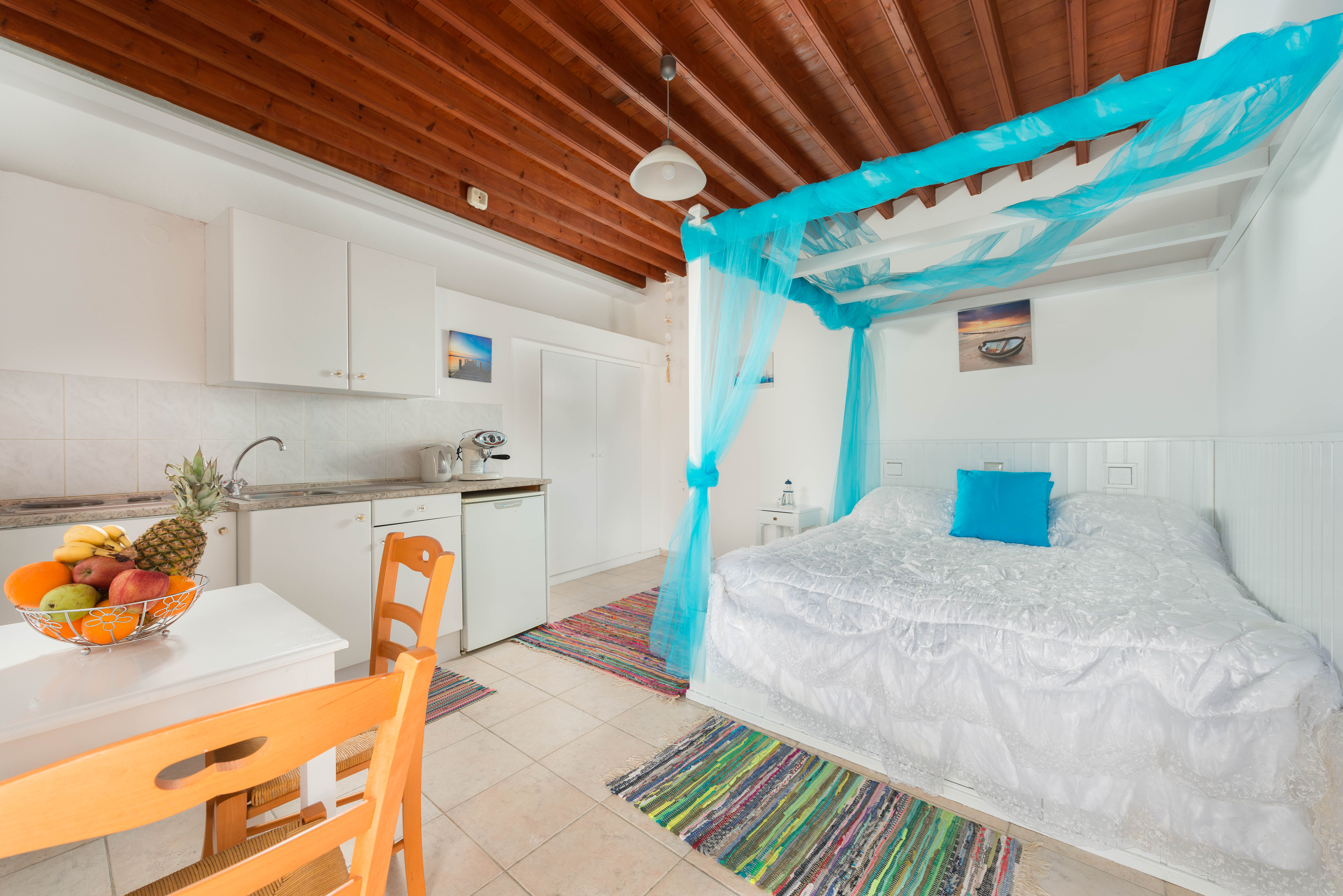 Chrysanthi Luxury Studios Lindos