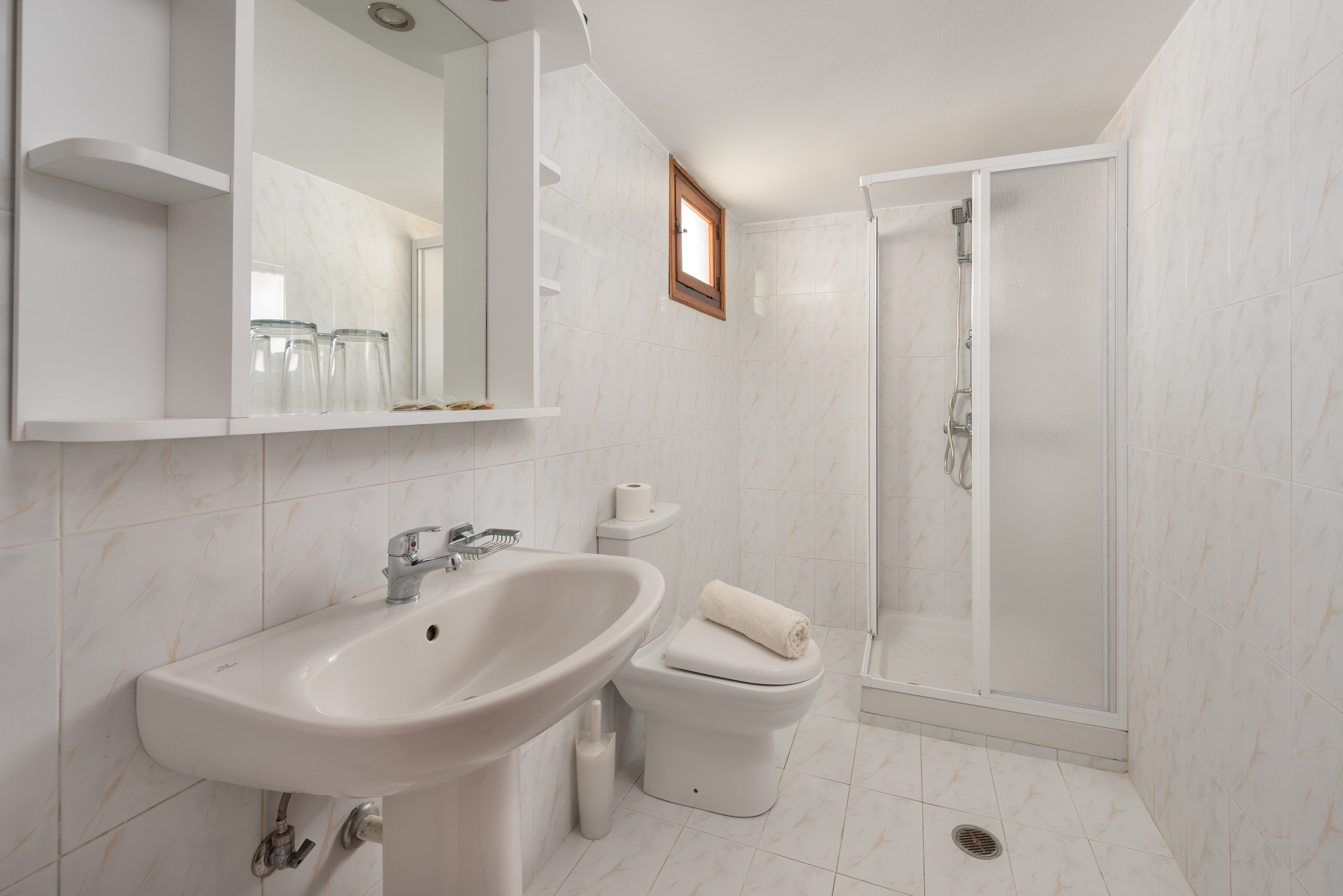 Chrysanthi Luxury Studios Lindos