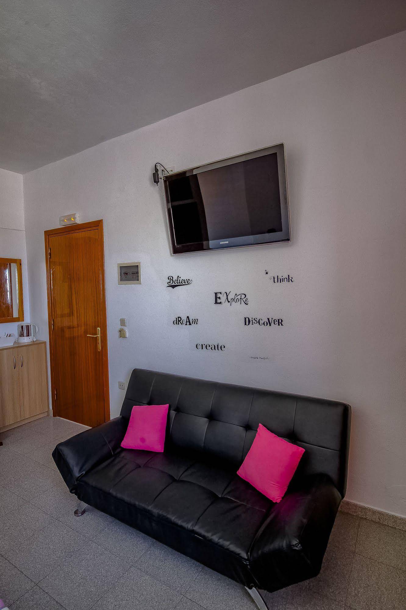 Domna Studios