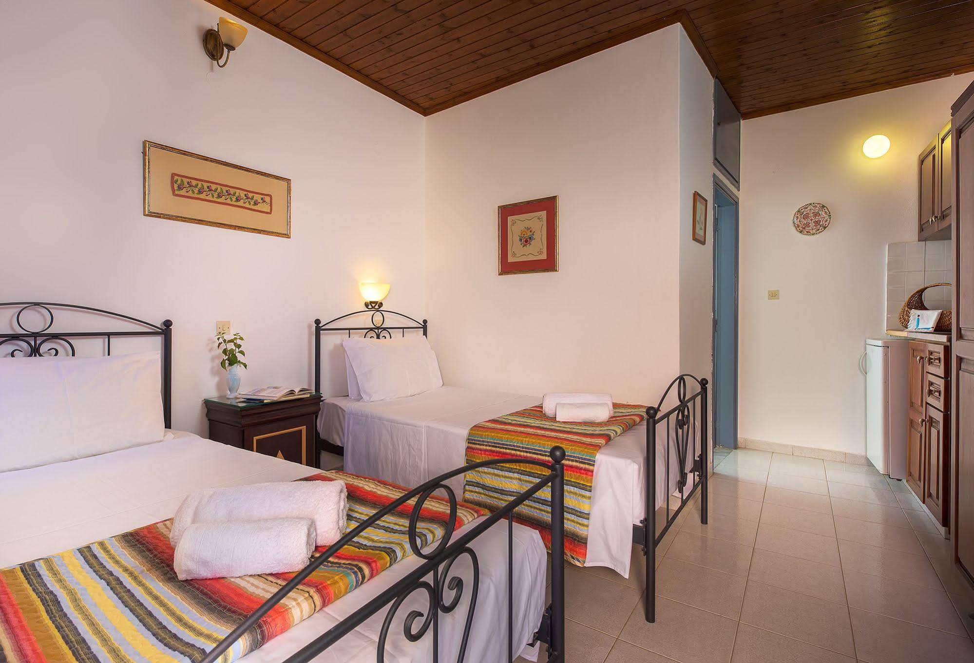Erato Apartments