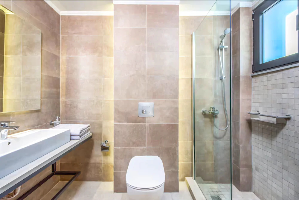 Lambis Athina