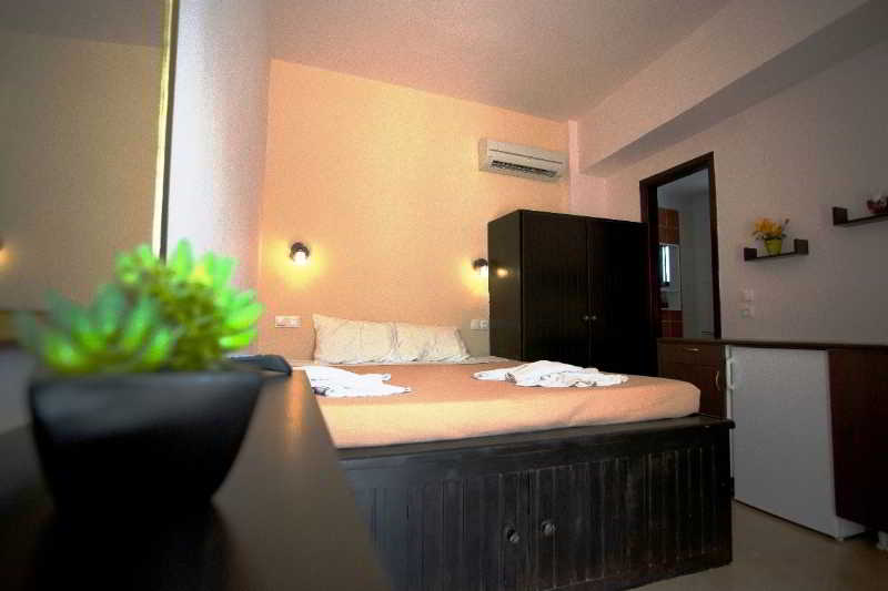 Little Lindos Sea View Studios