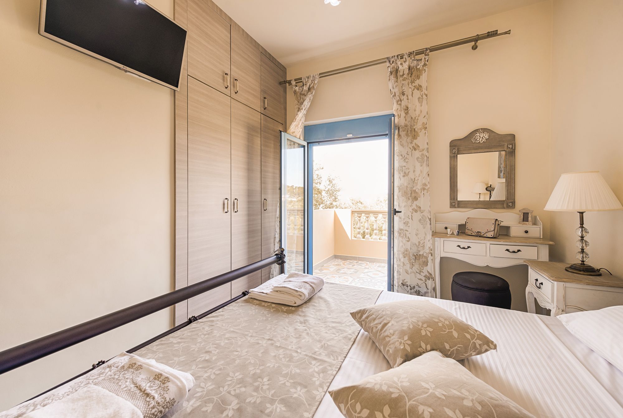 Luxury Retro Villas