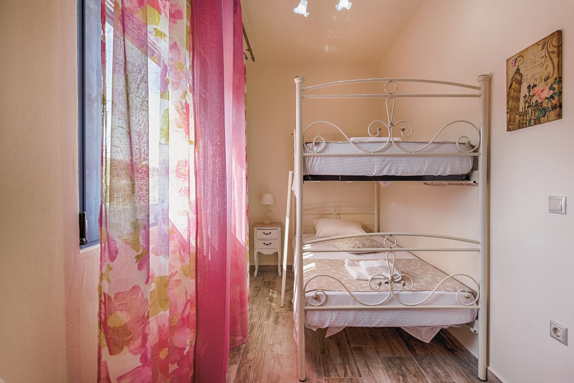 Luxury Retro Villas