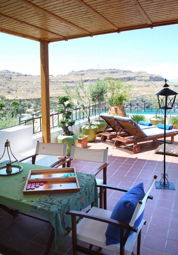Maris Lindos Suites & Apartments