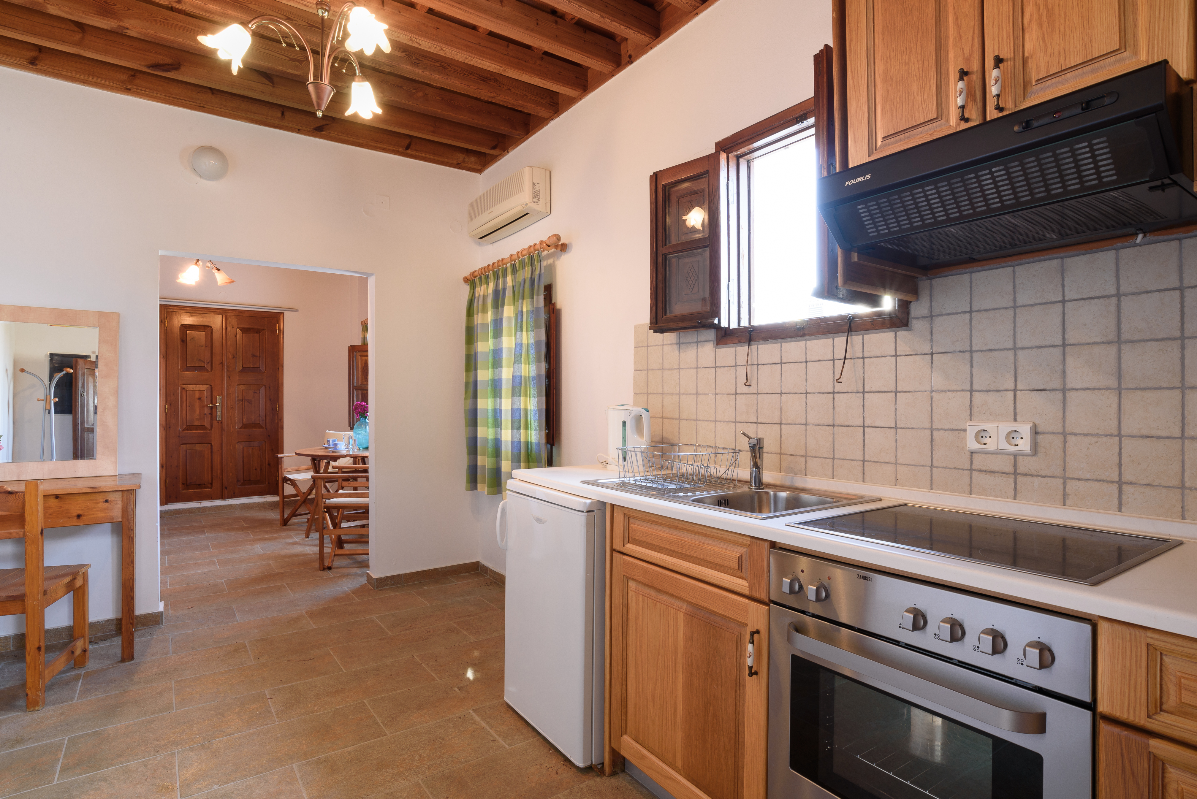 Meandros Villa & Suites