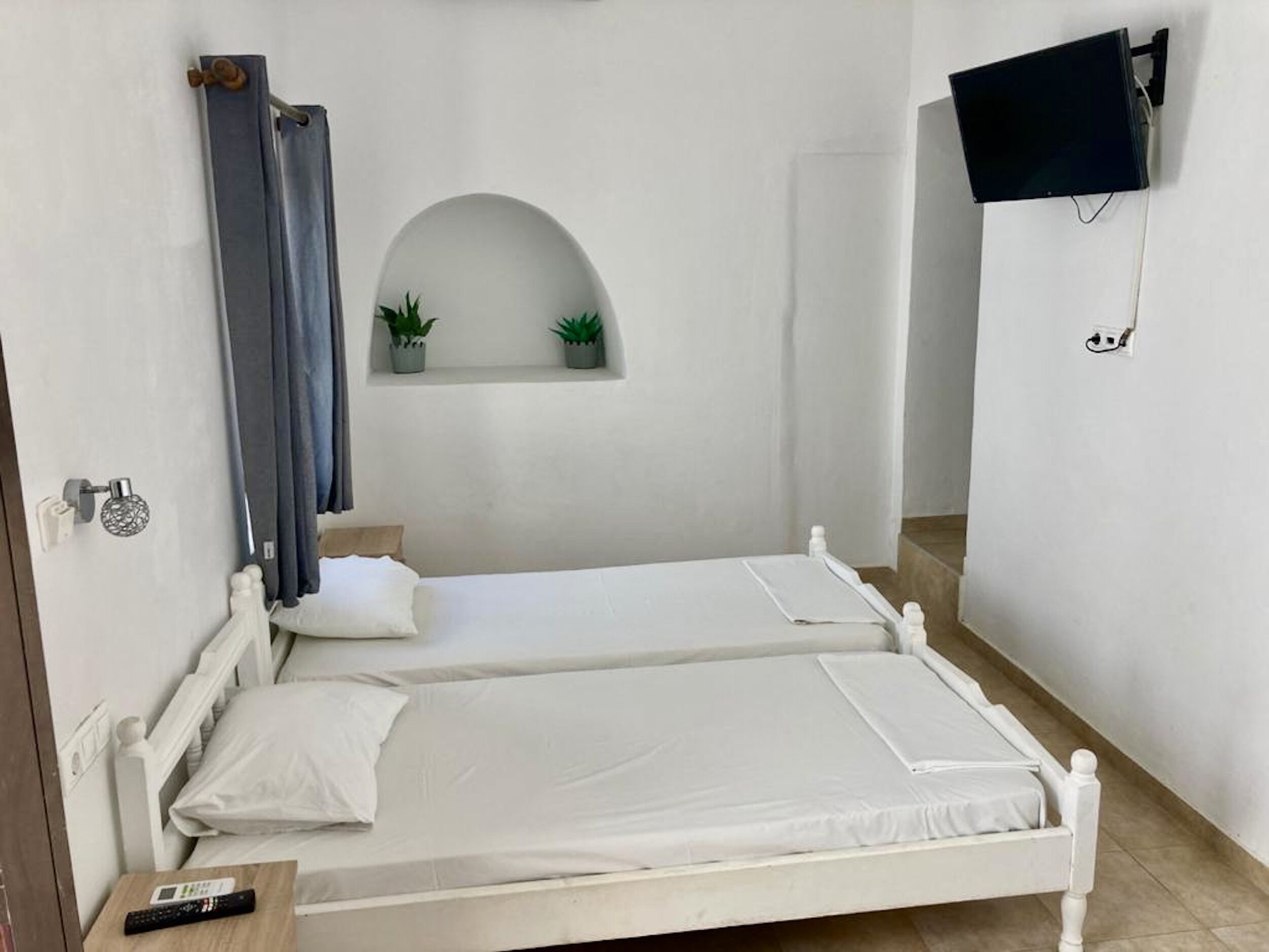 PALS Studios Lindos