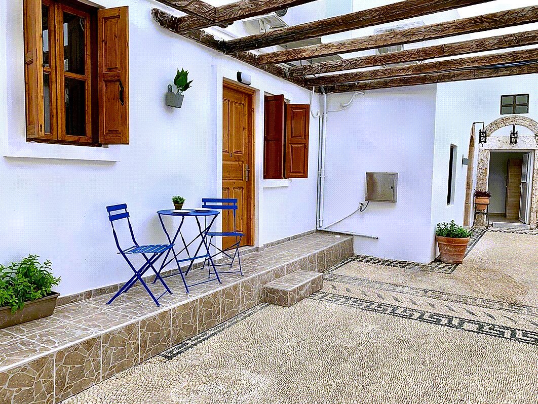 PALS Studios Lindos