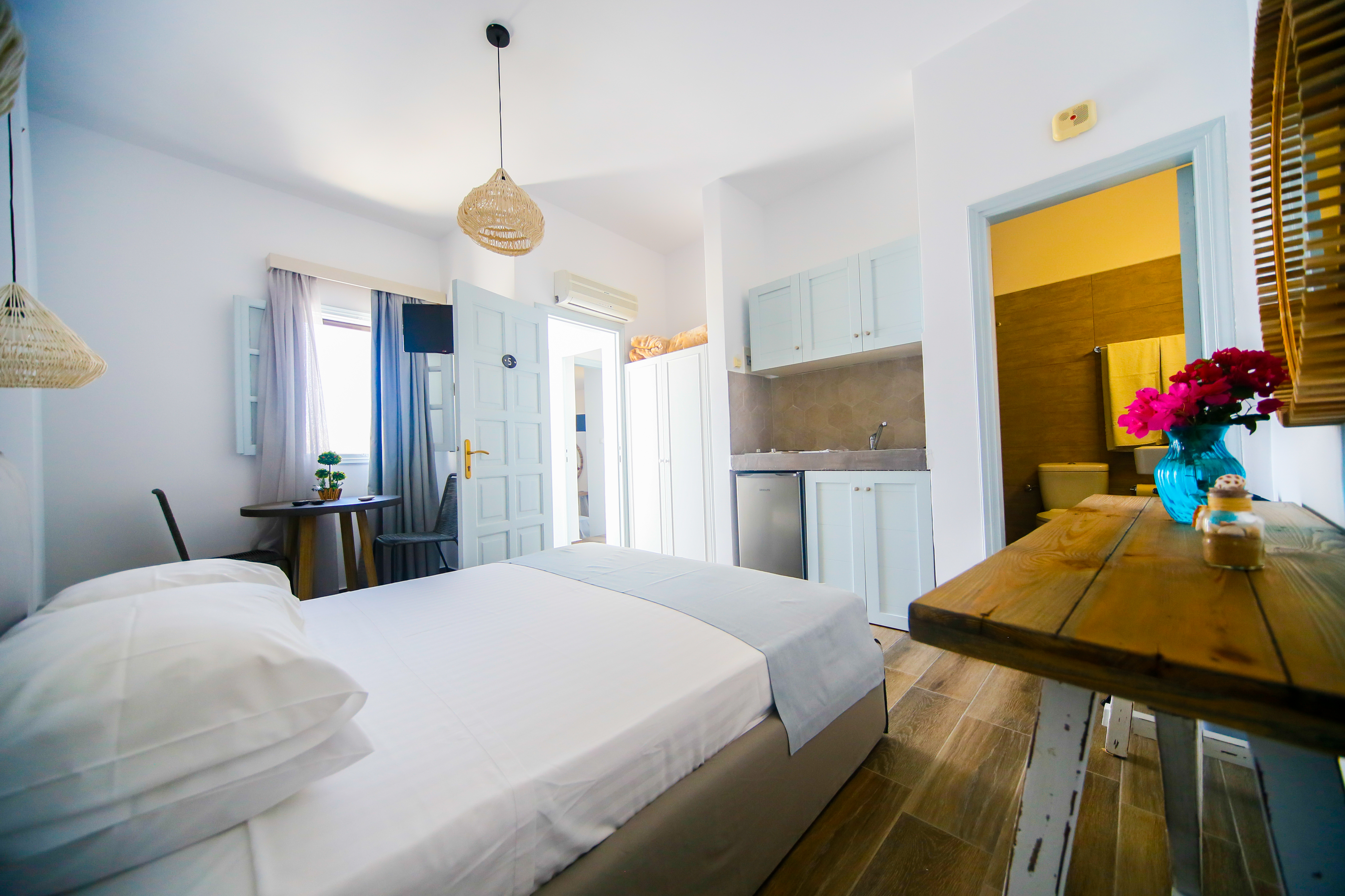 St. Paul's Bay View Suites