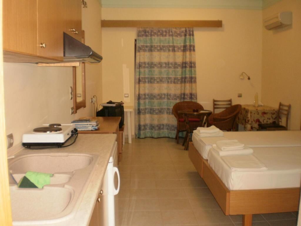 Kouros Studios