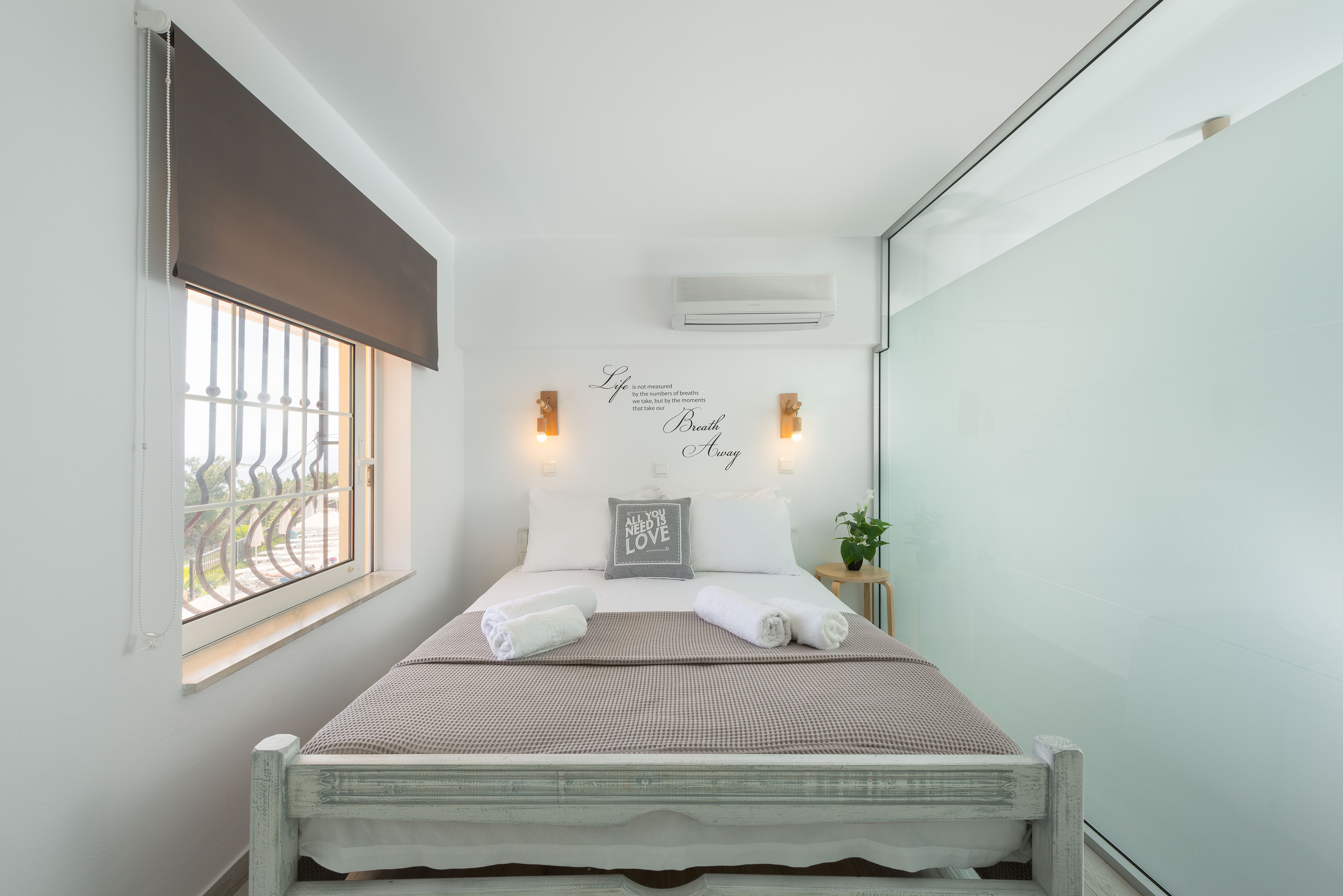 Pefkos View Suites & Maisonette