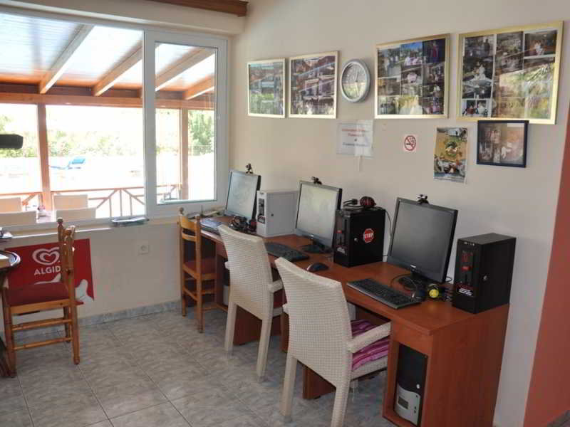 Summer Memories Hotel Apartments