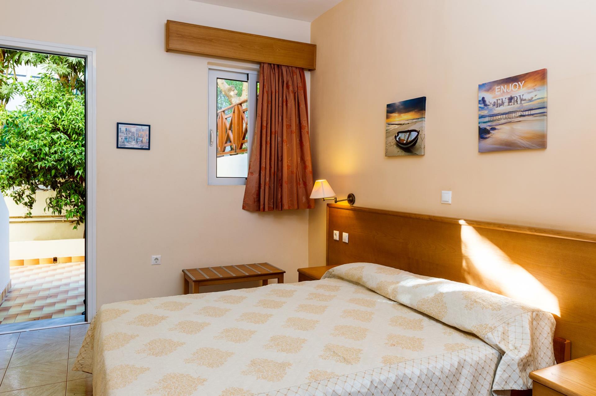 Summer Memories Hotel Apartments