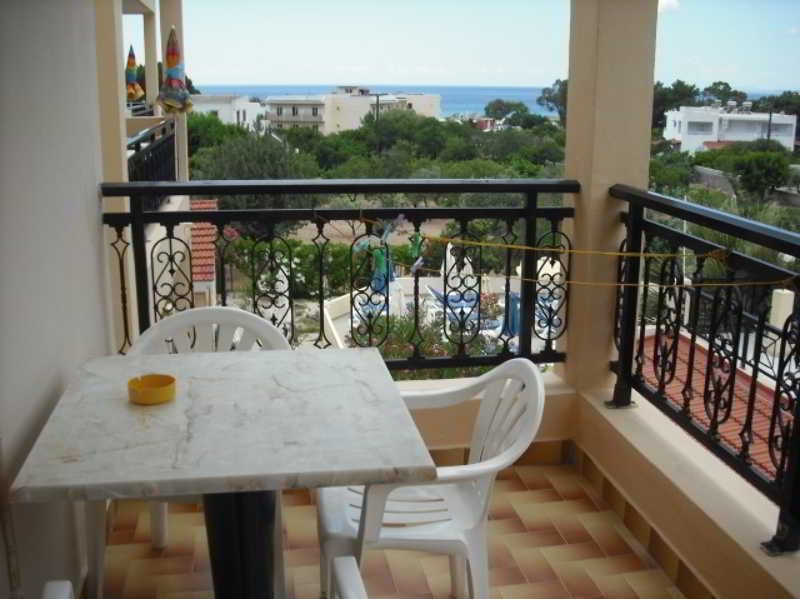 Summer Memories Hotel Apartments