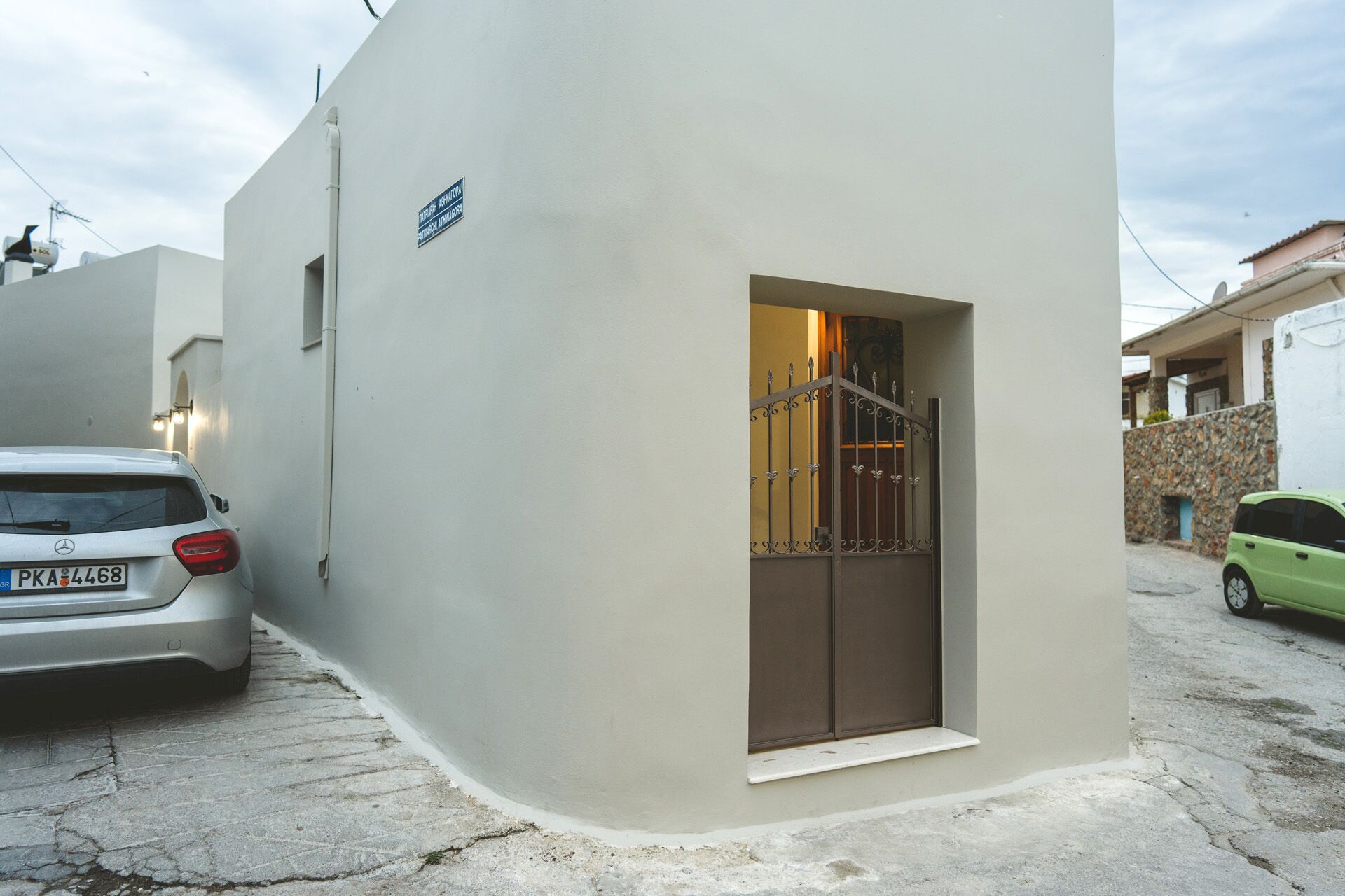 Aesthisis Sensational Accommodation