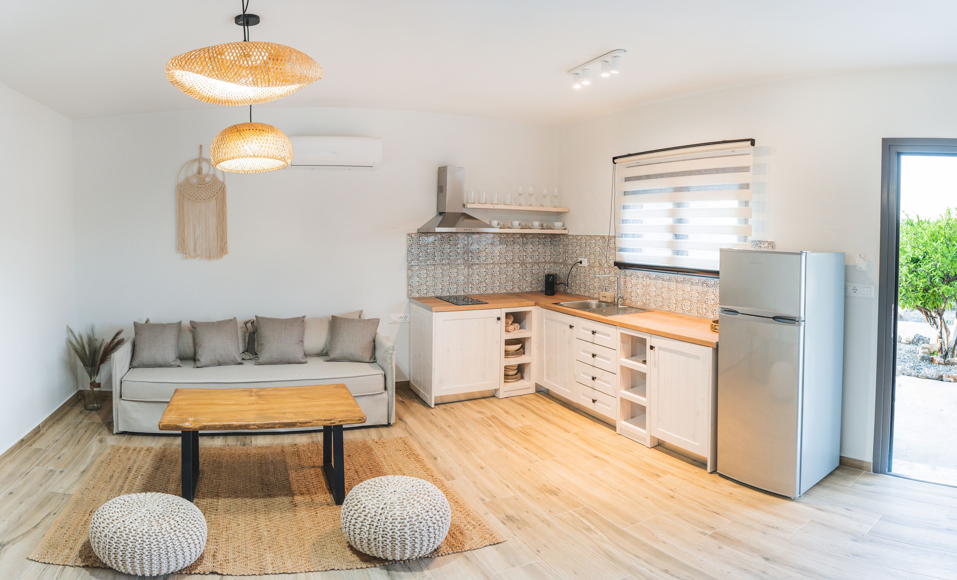 Aesthisis Sensational Accommodation