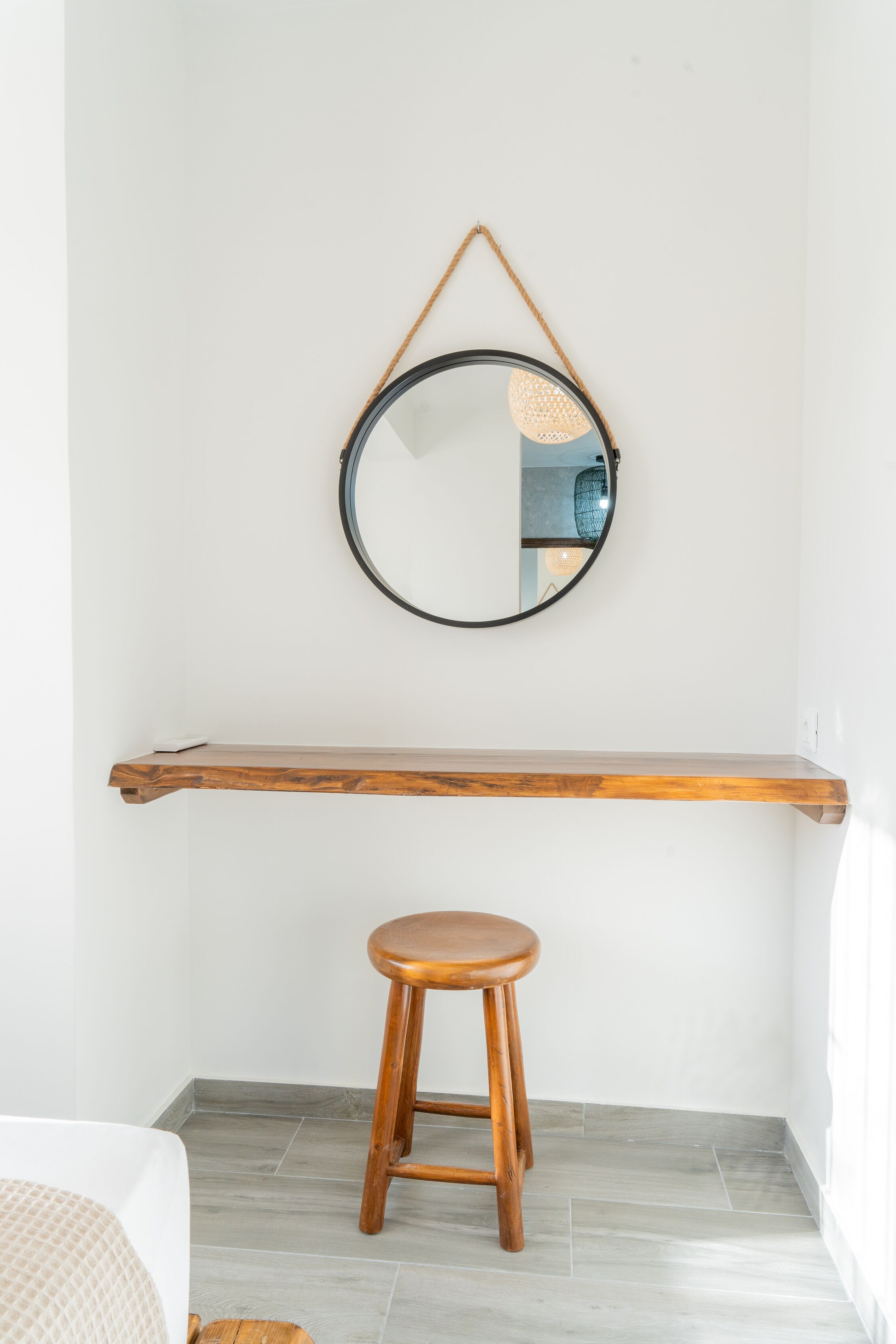 Aesthisis Sensational Accommodation