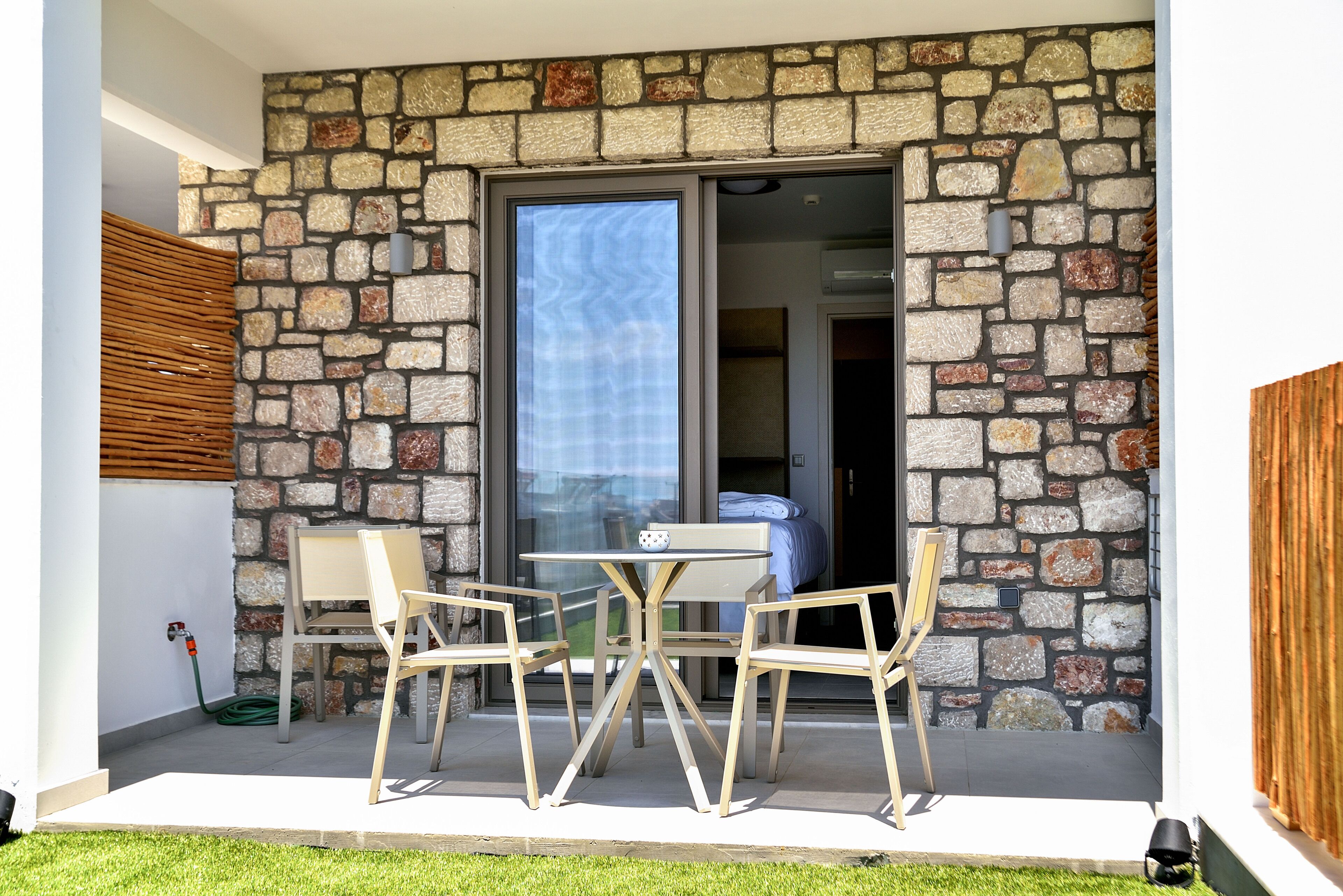 Kouros Stone Suites
