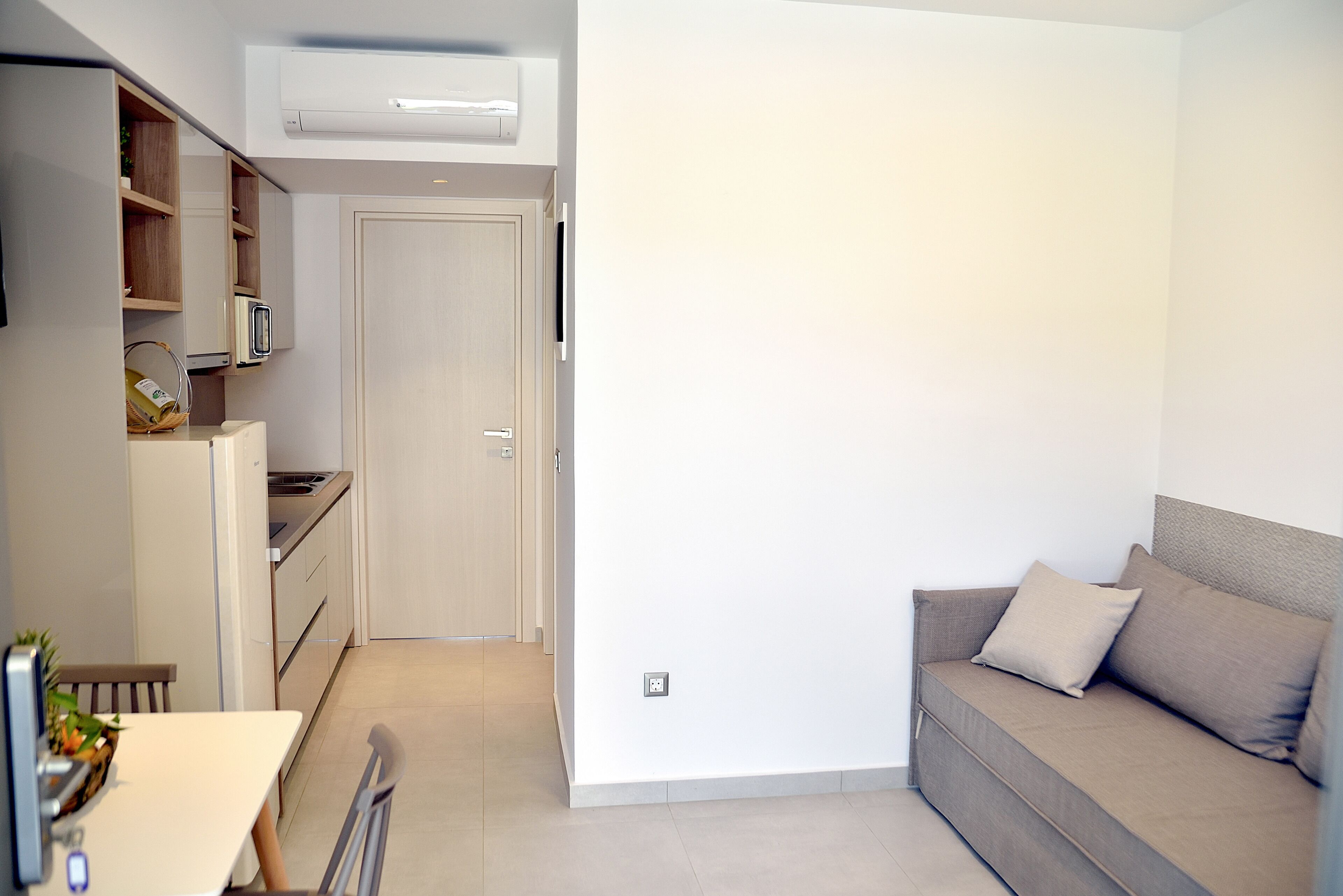 Kouros Stone Suites