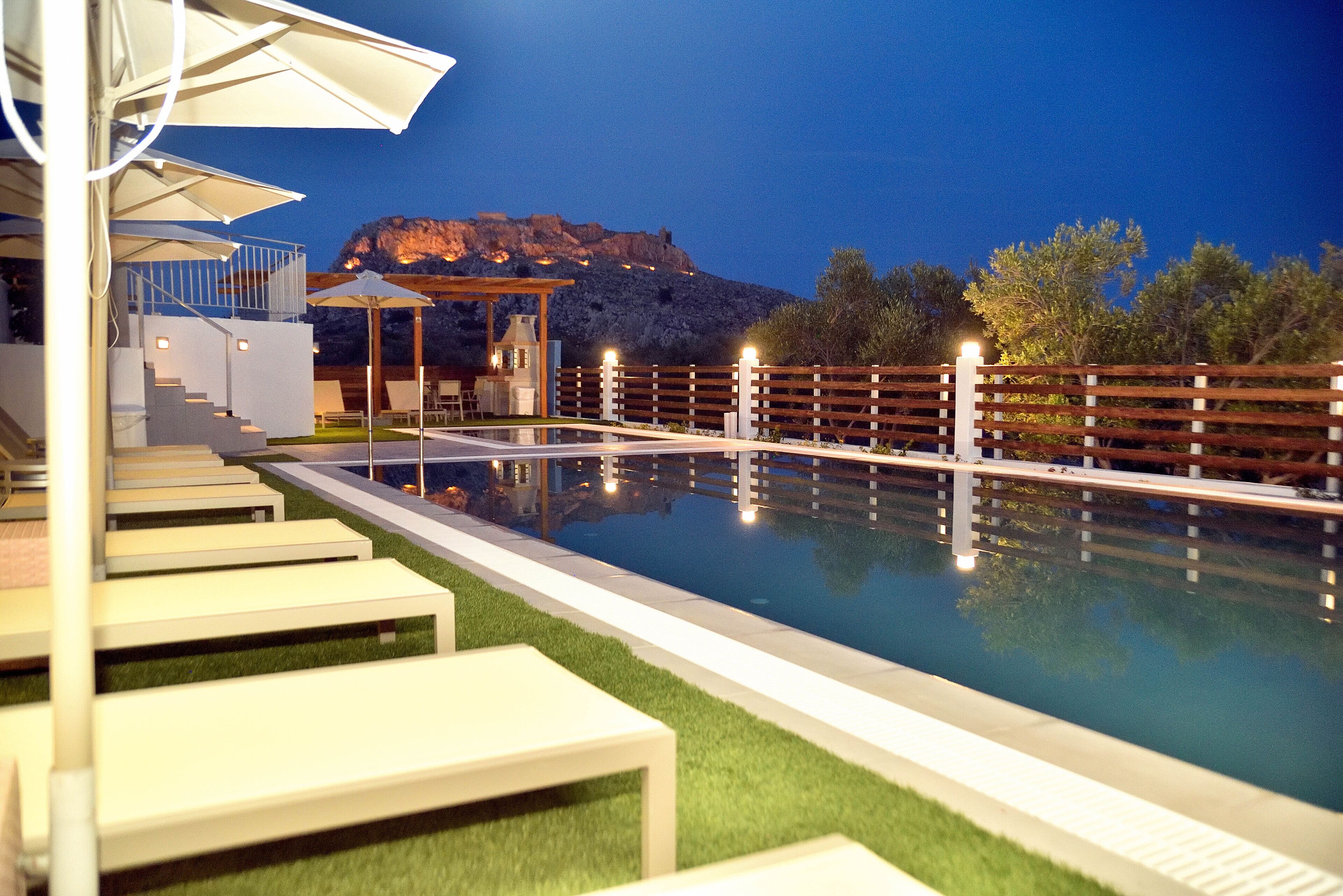 Kouros Stone Suites