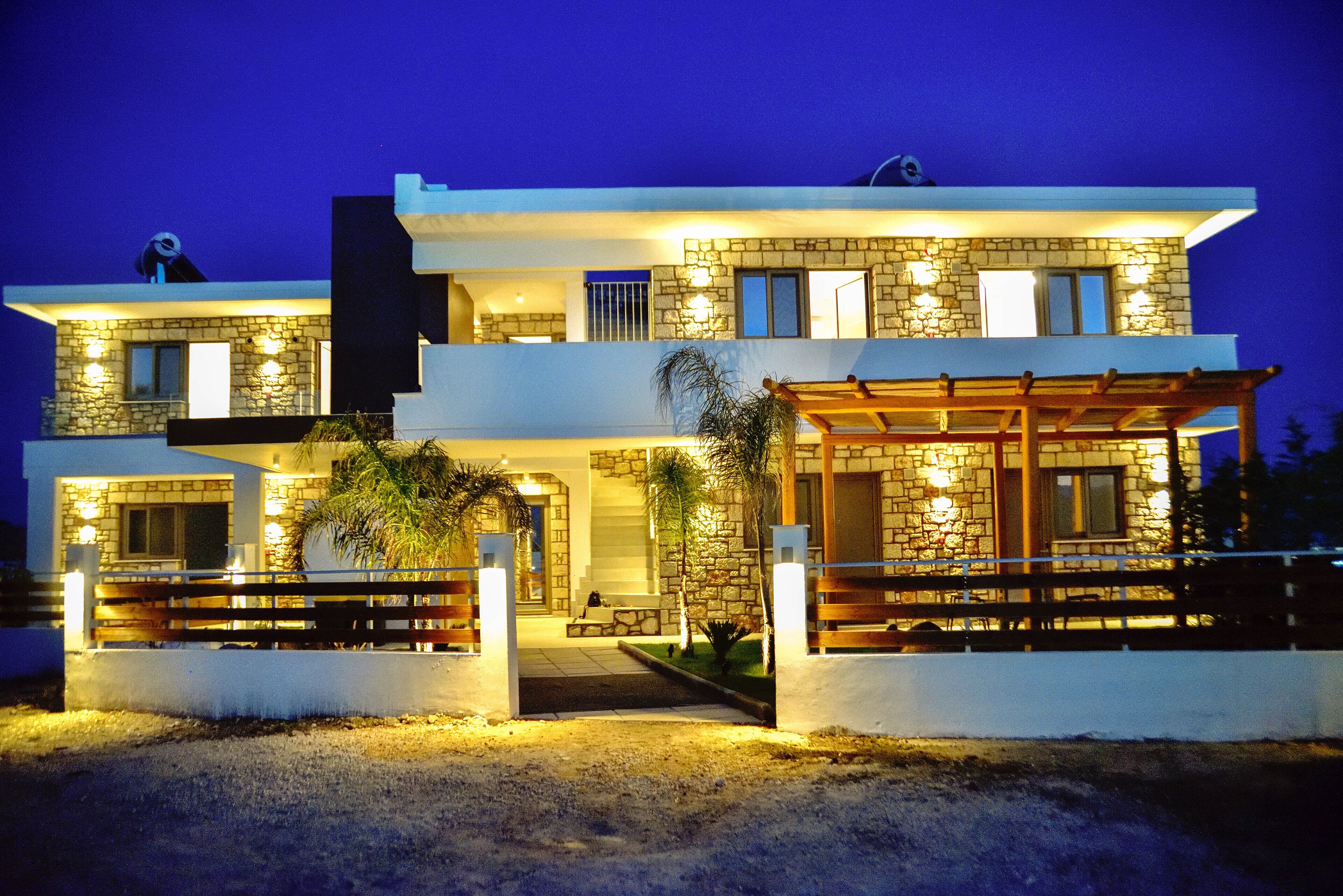 Kouros Stone Suites