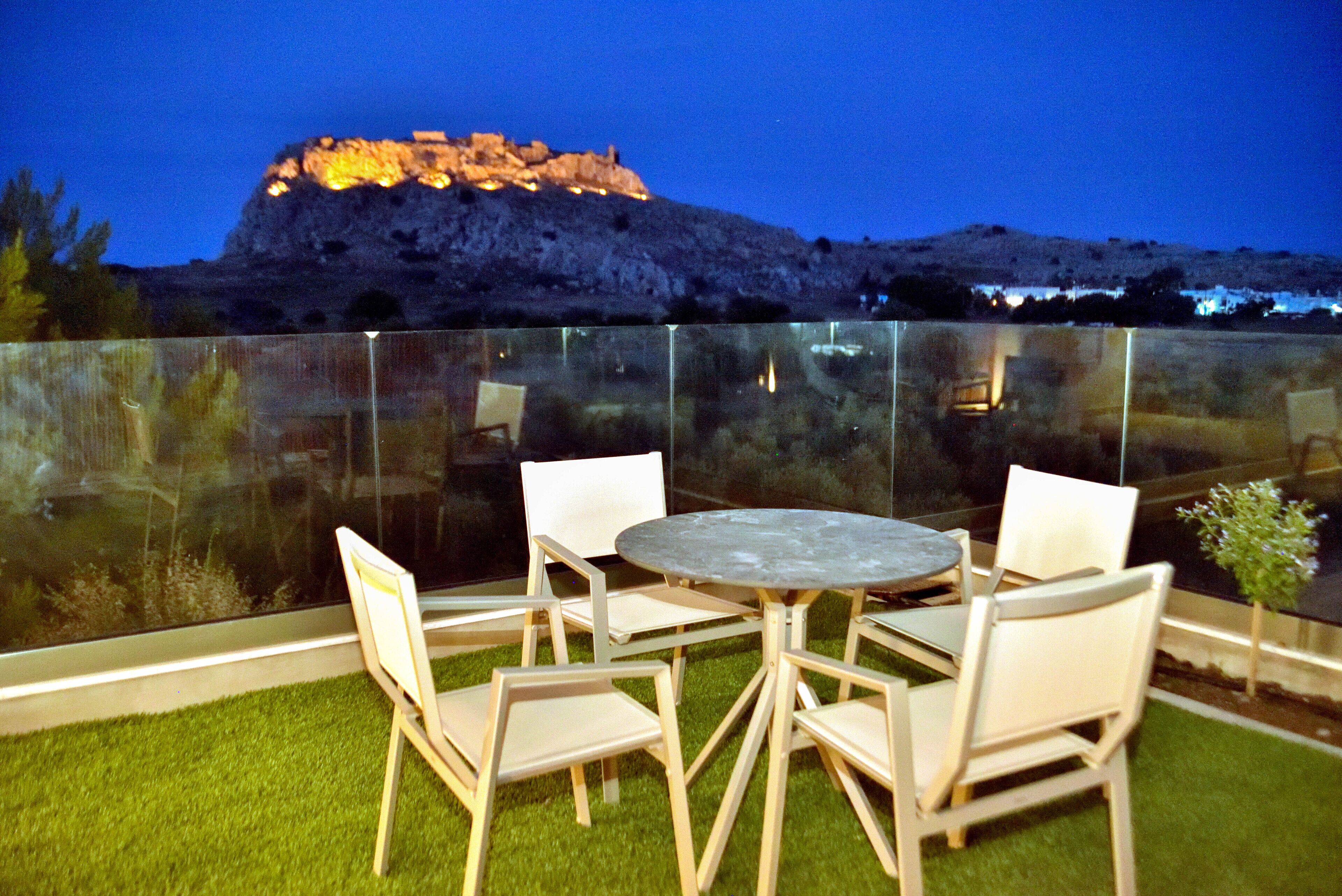 Kouros Stone Suites