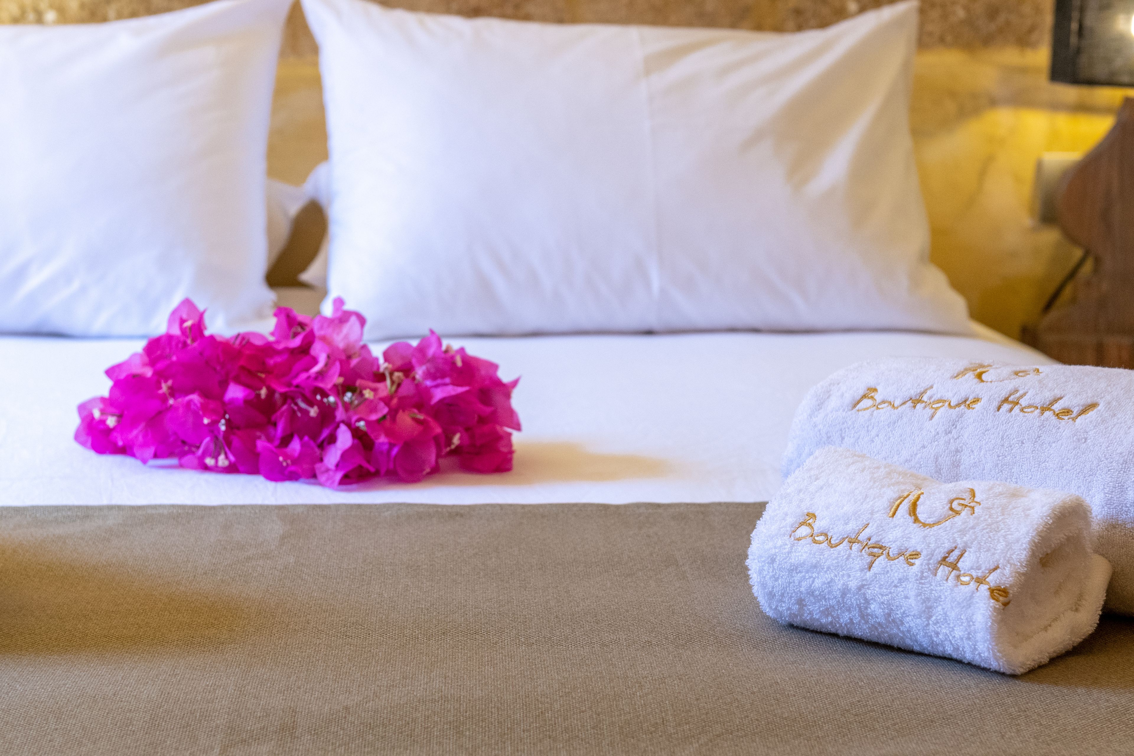 10Gr Boutique Hotel & Wine Bar