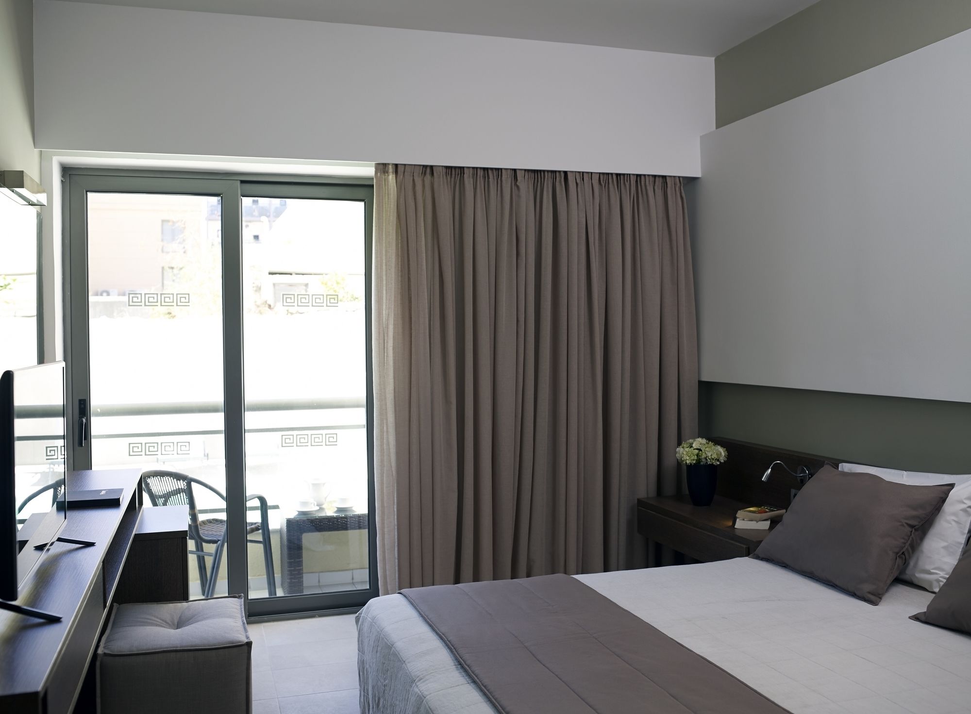 Angela Downtown Hotel