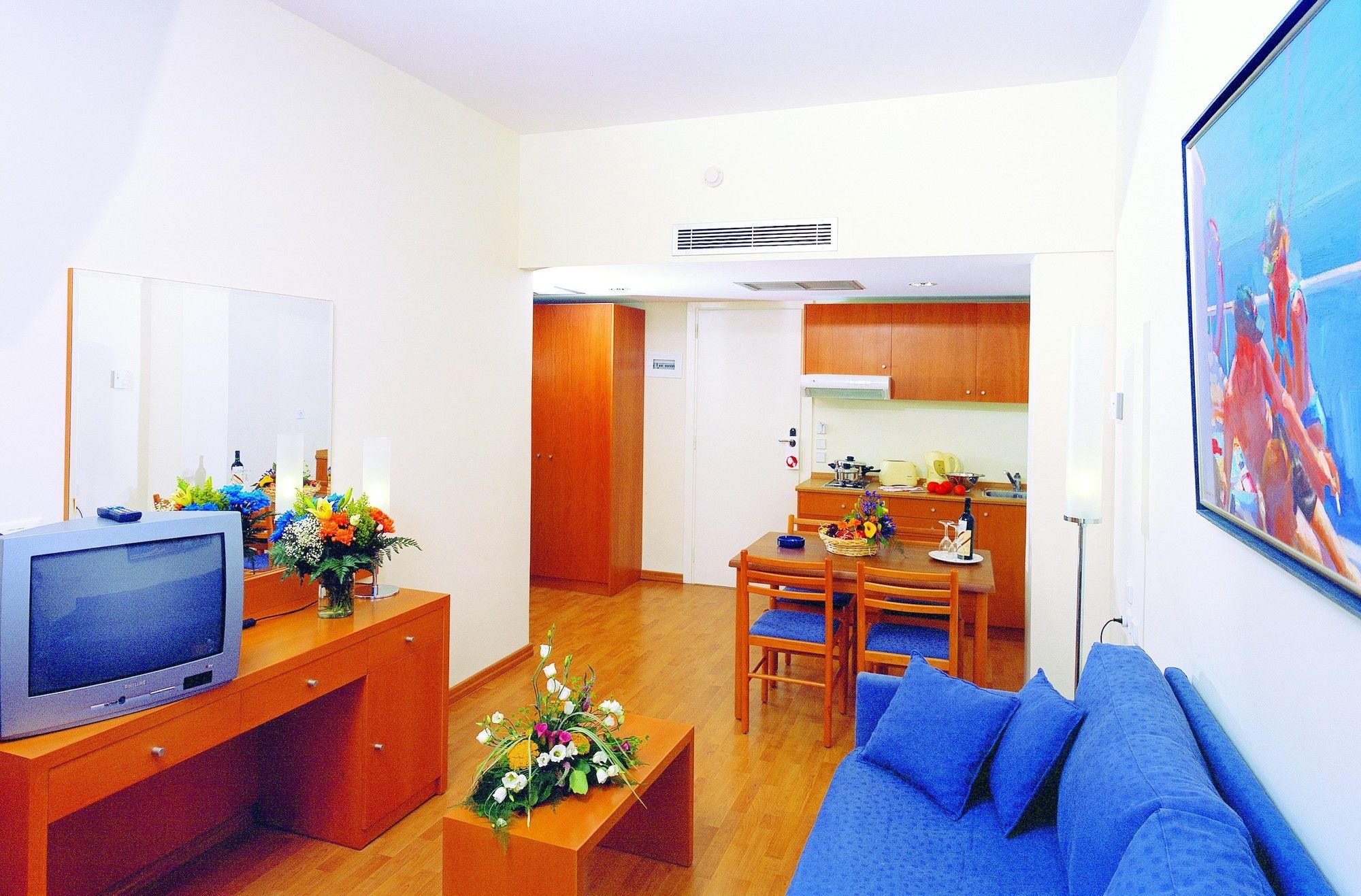 Angela Downtown Hotel